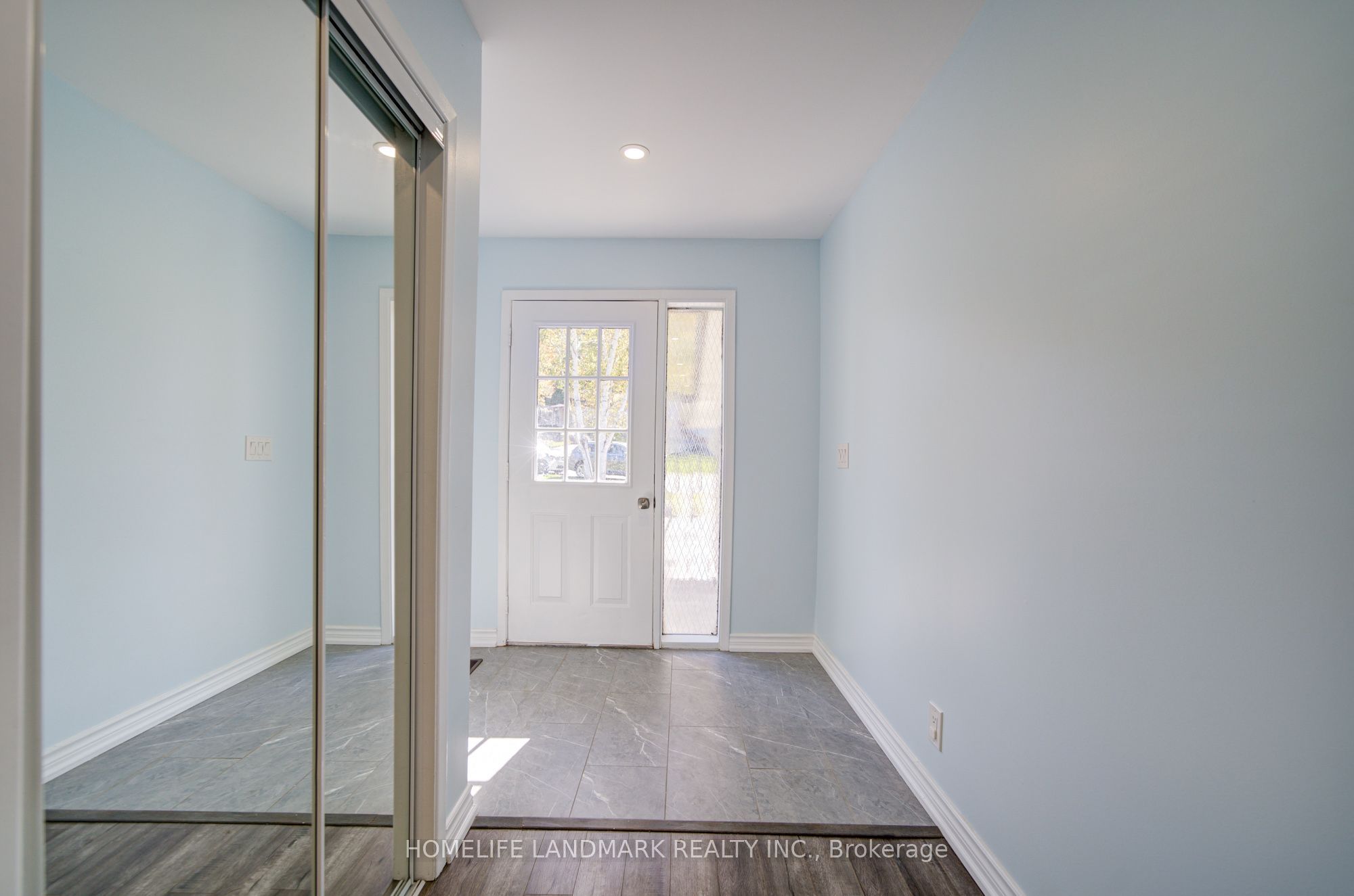 19 Southdale Drive Property Photo 5