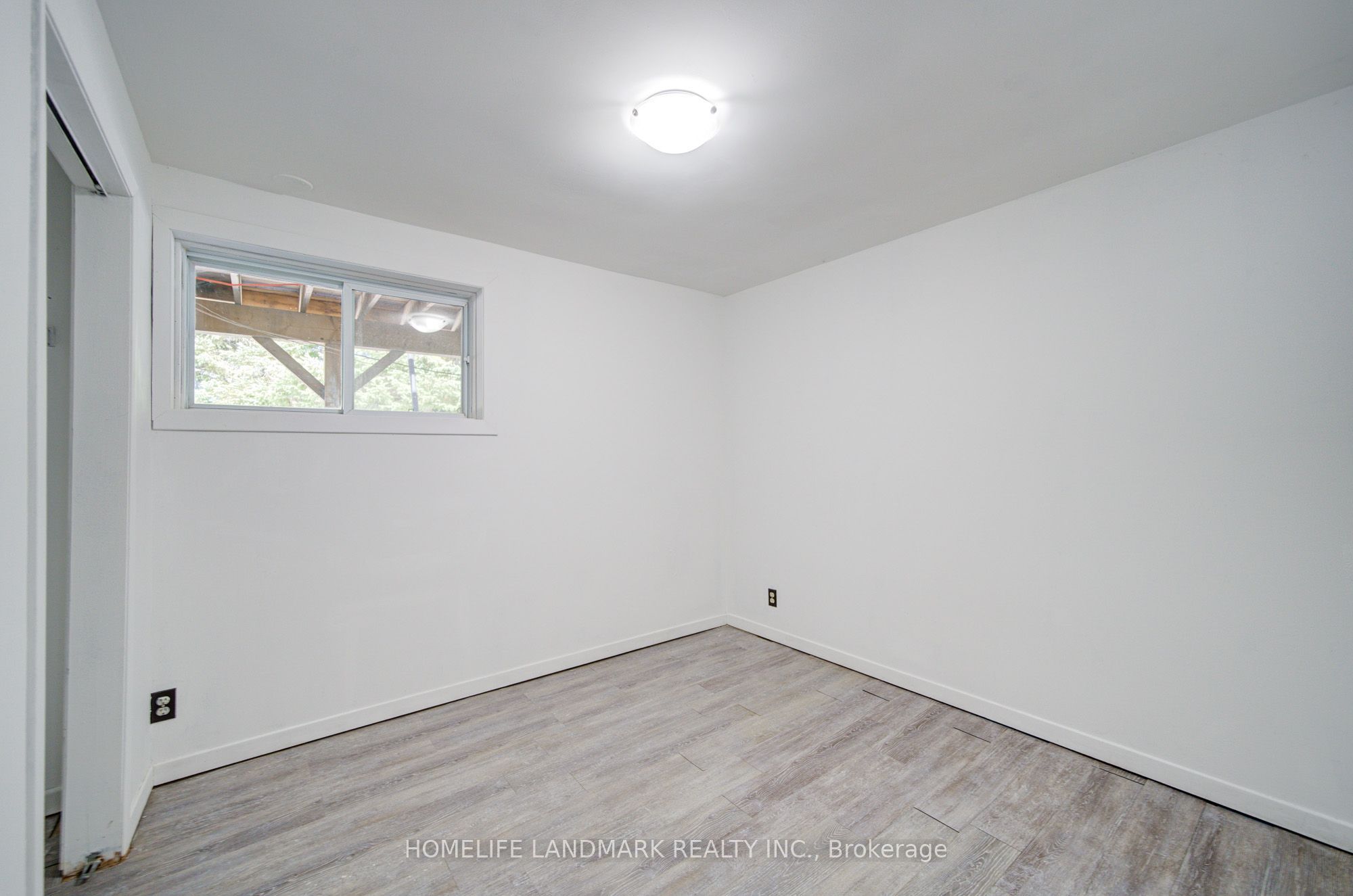 19 Southdale Drive Property Photo 38