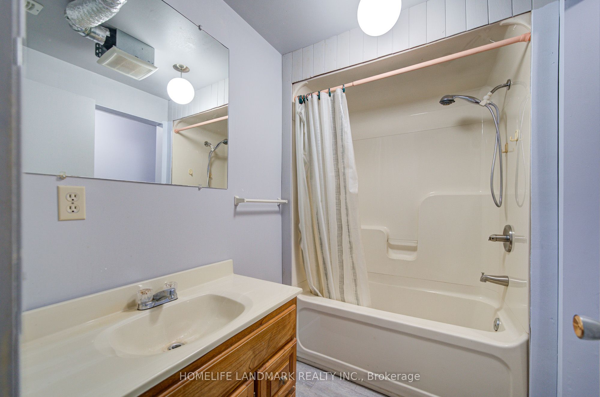19 Southdale Drive Property Photo 40