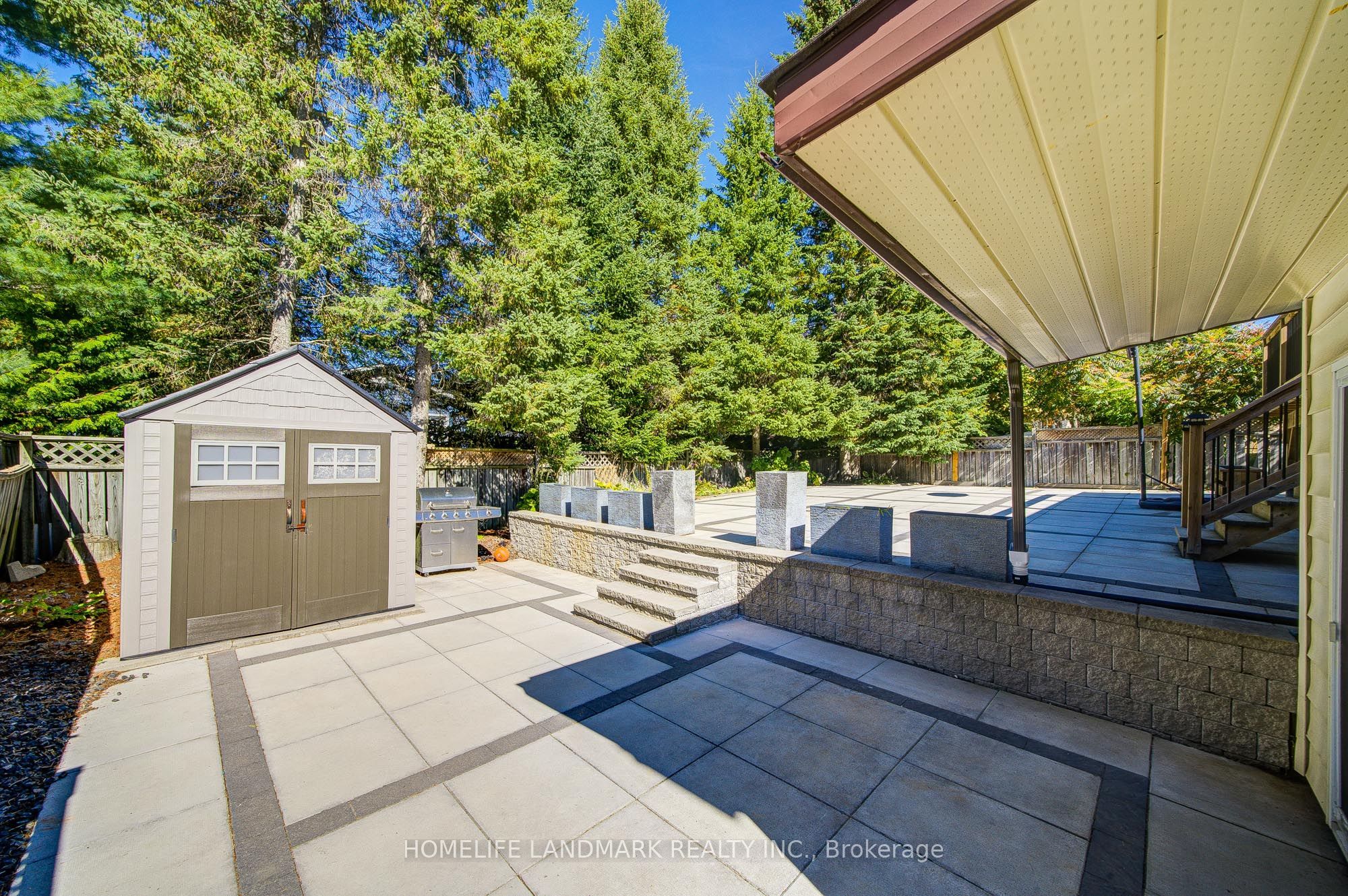 19 Southdale Drive Property Photo 42