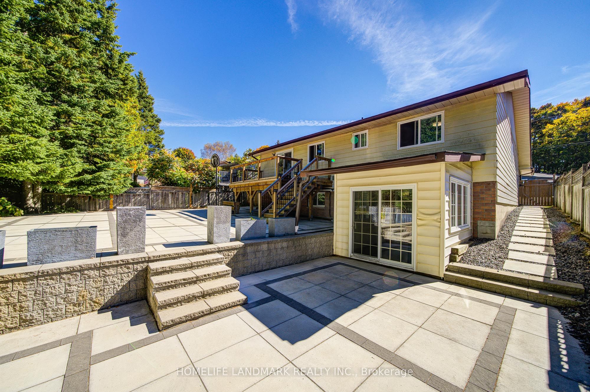 19 Southdale Drive Property Photo 44