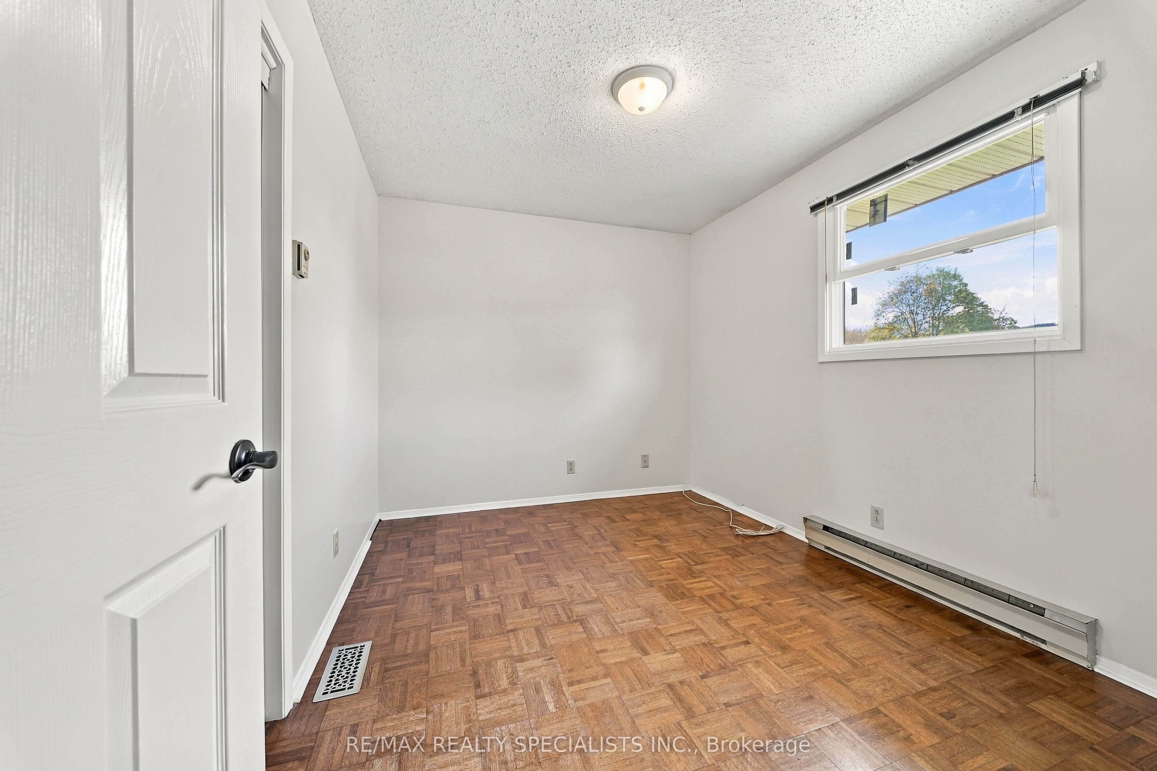 5 Van Alstine Drive Property Photo 22