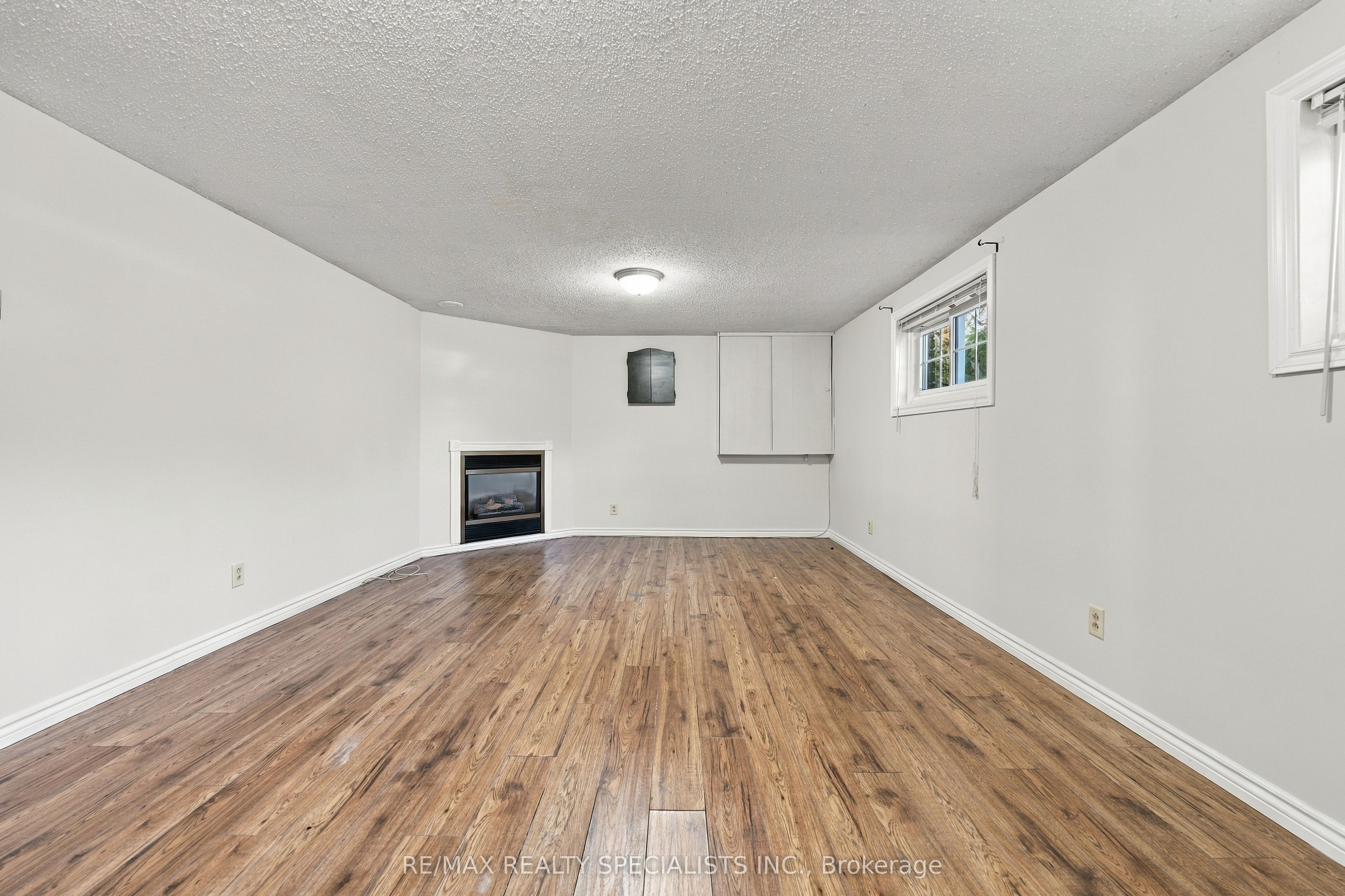 5 Van Alstine Drive Property Photo 25