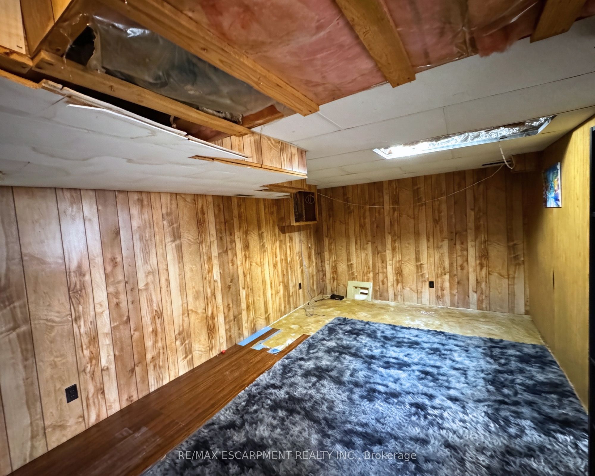 233 Talbot Street Property Photo 17