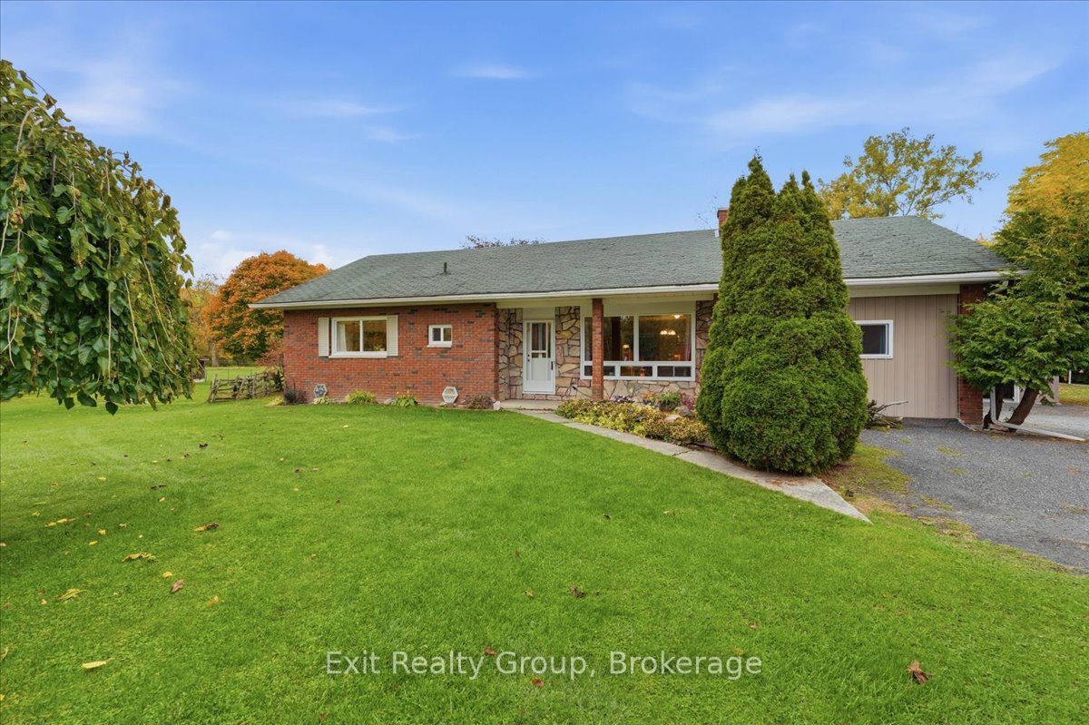 341 Downs Road Property Photo 1