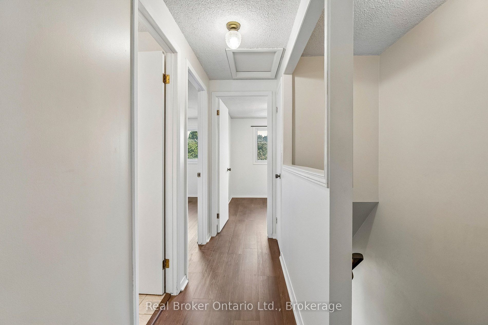 310 Linwell Road 1/2 Property Photo 18