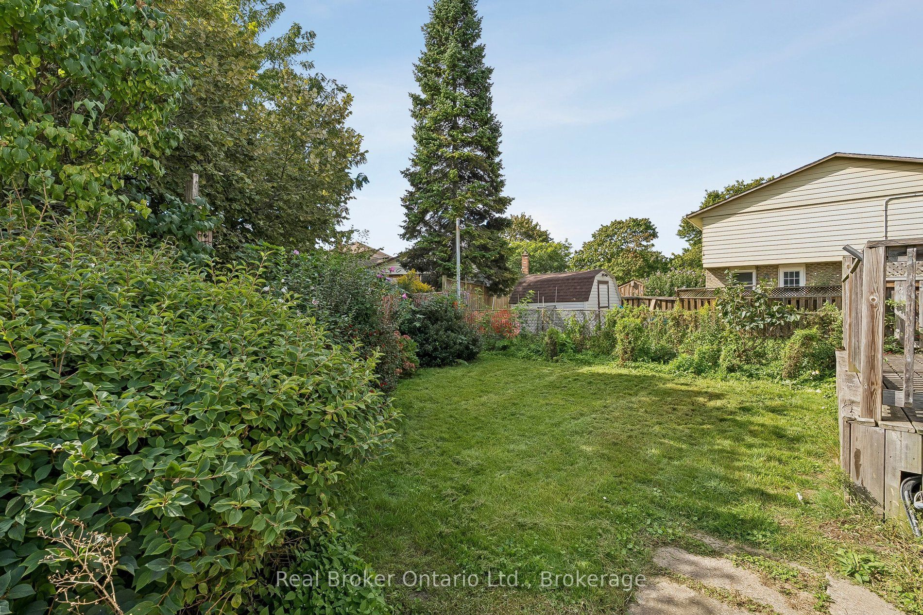 310 Linwell Road 1/2 Property Photo 32