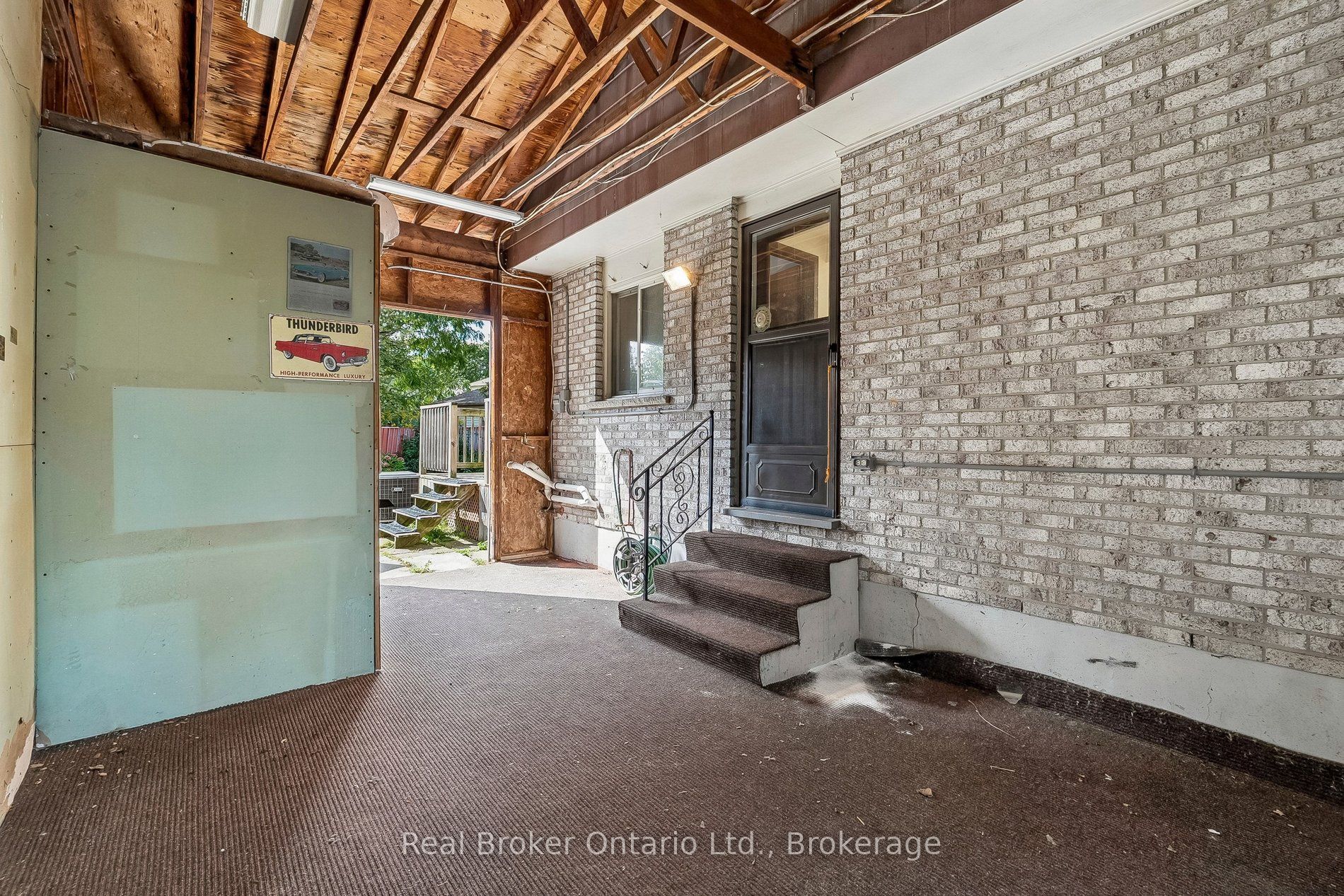 310 Linwell Road 1/2 Property Photo 38