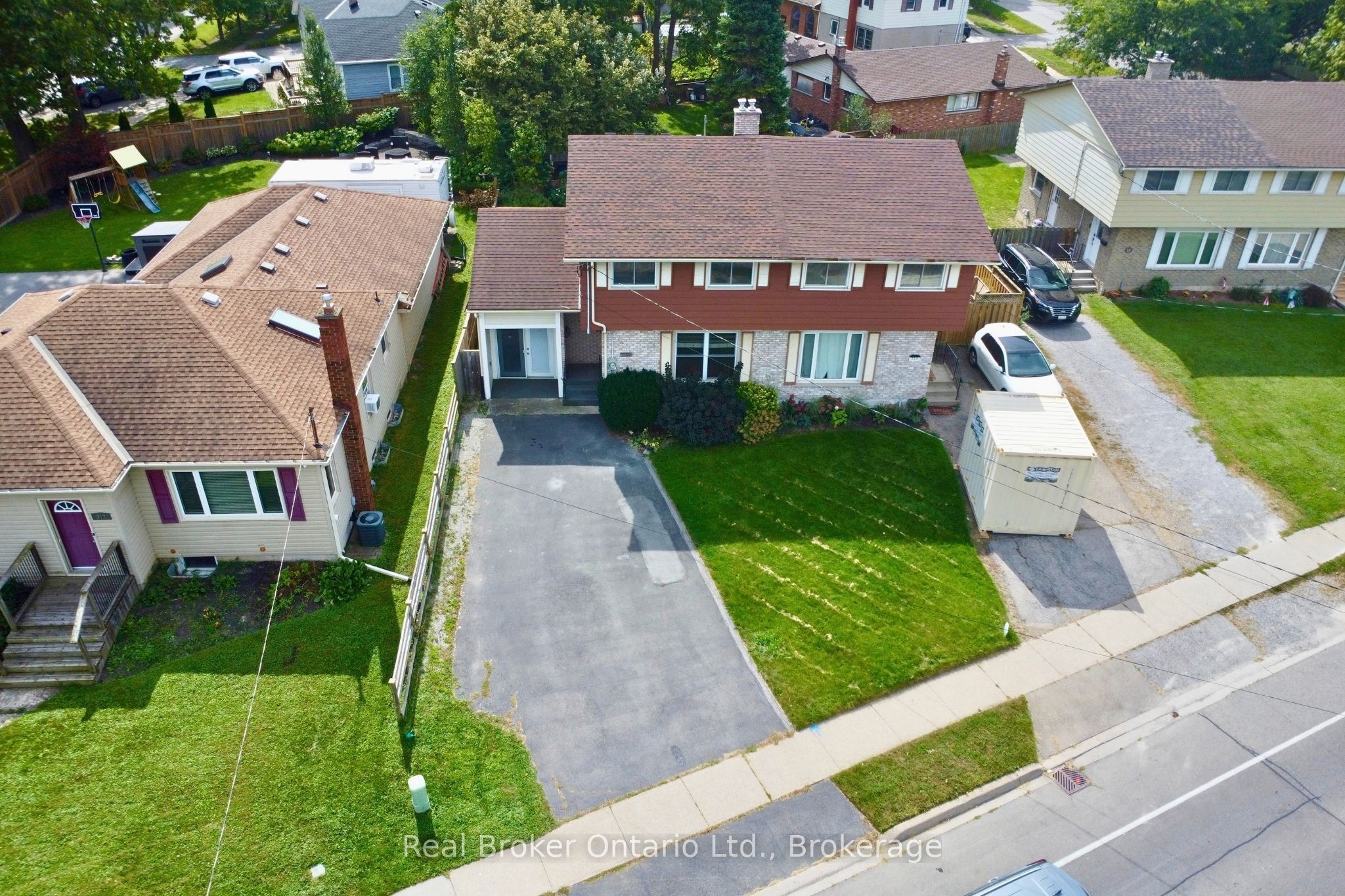 310 Linwell Road 1/2 Property Photo 39