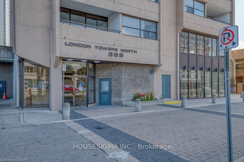 389 Dundas Street 2206 Property Photo 1