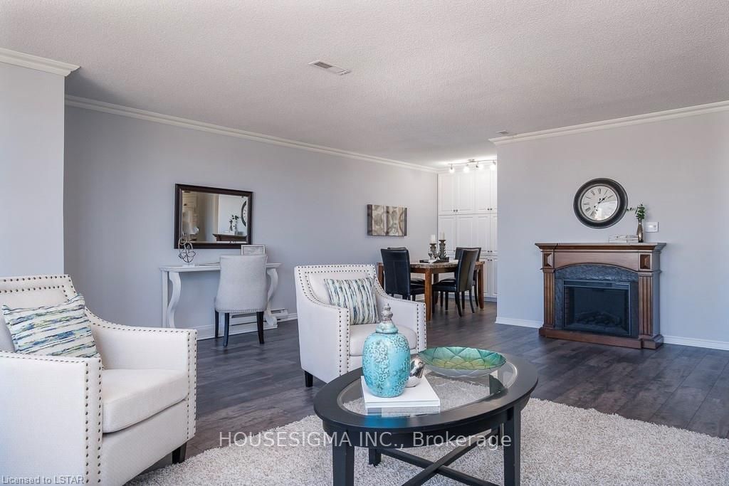 389 Dundas Street 2206 Property Photo 16
