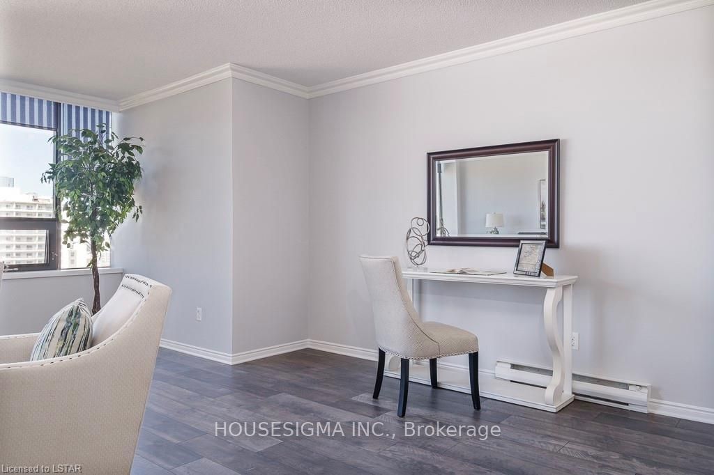 389 Dundas Street 2206 Property Photo 17