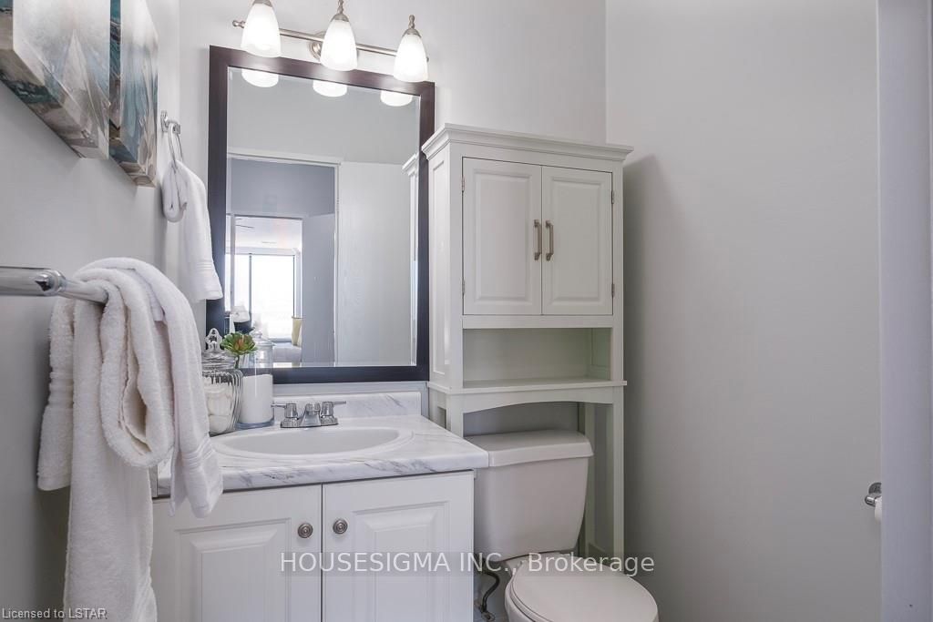 389 Dundas Street 2206 Property Photo 23