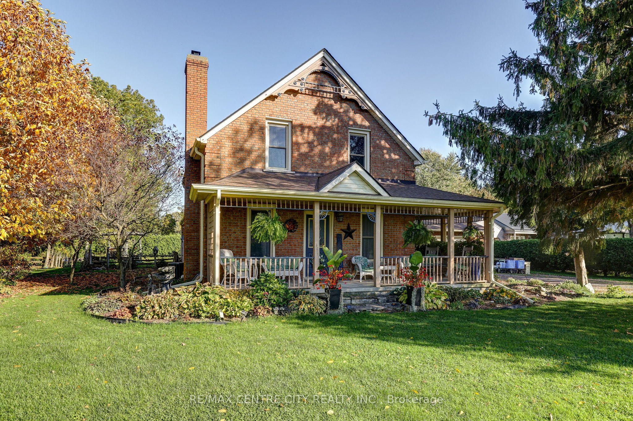 9200 Springwater Road Property Photo 3