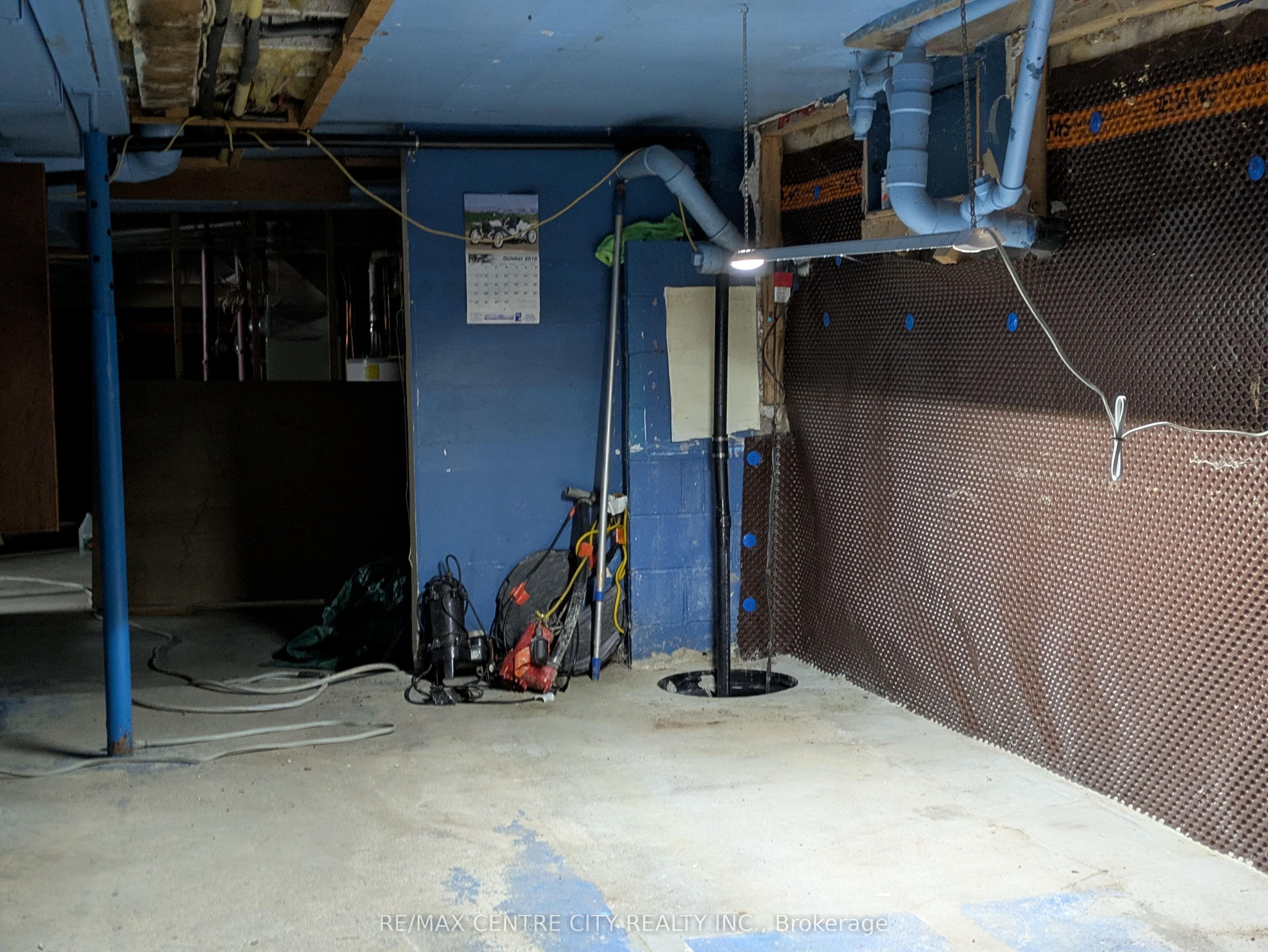 9200 Springwater Road Property Photo 43