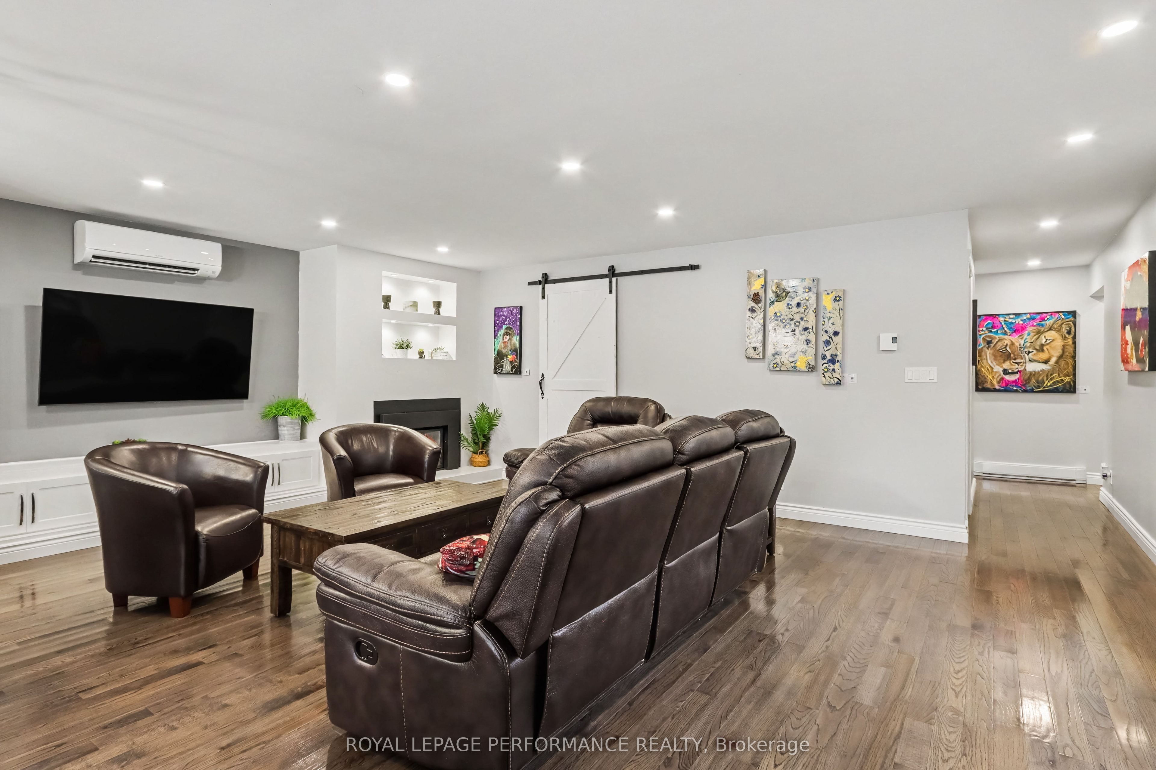36 Kerry Forest Drive Property Photo 7