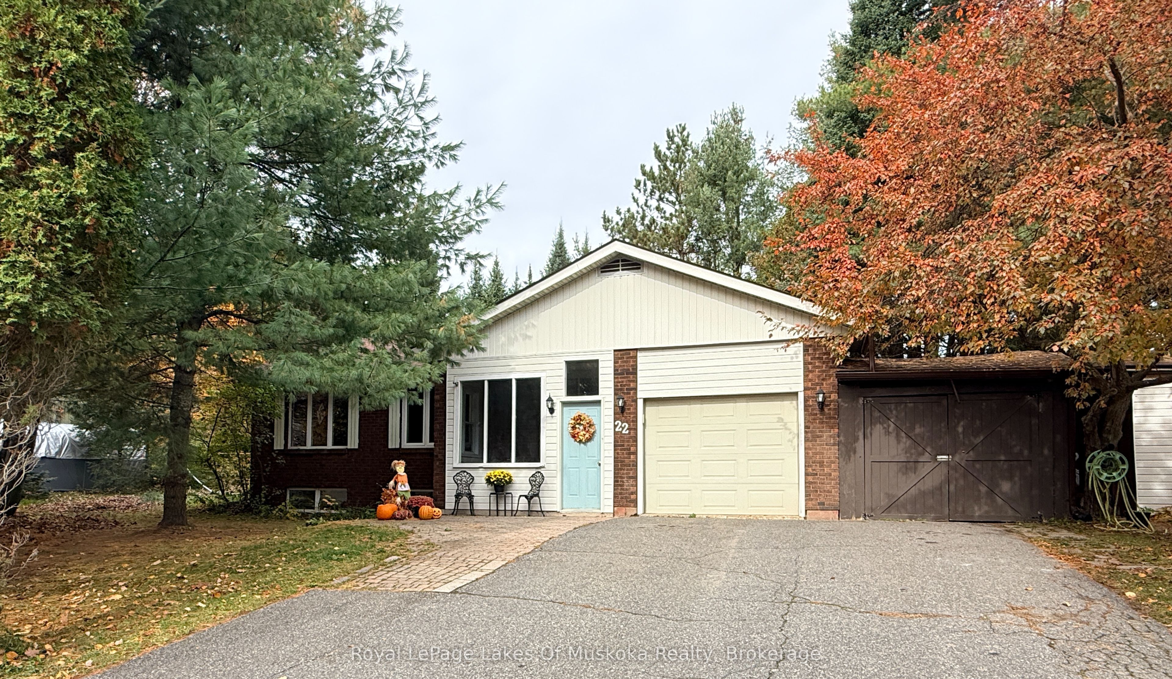 22 Westvale Drive Property Photo 1