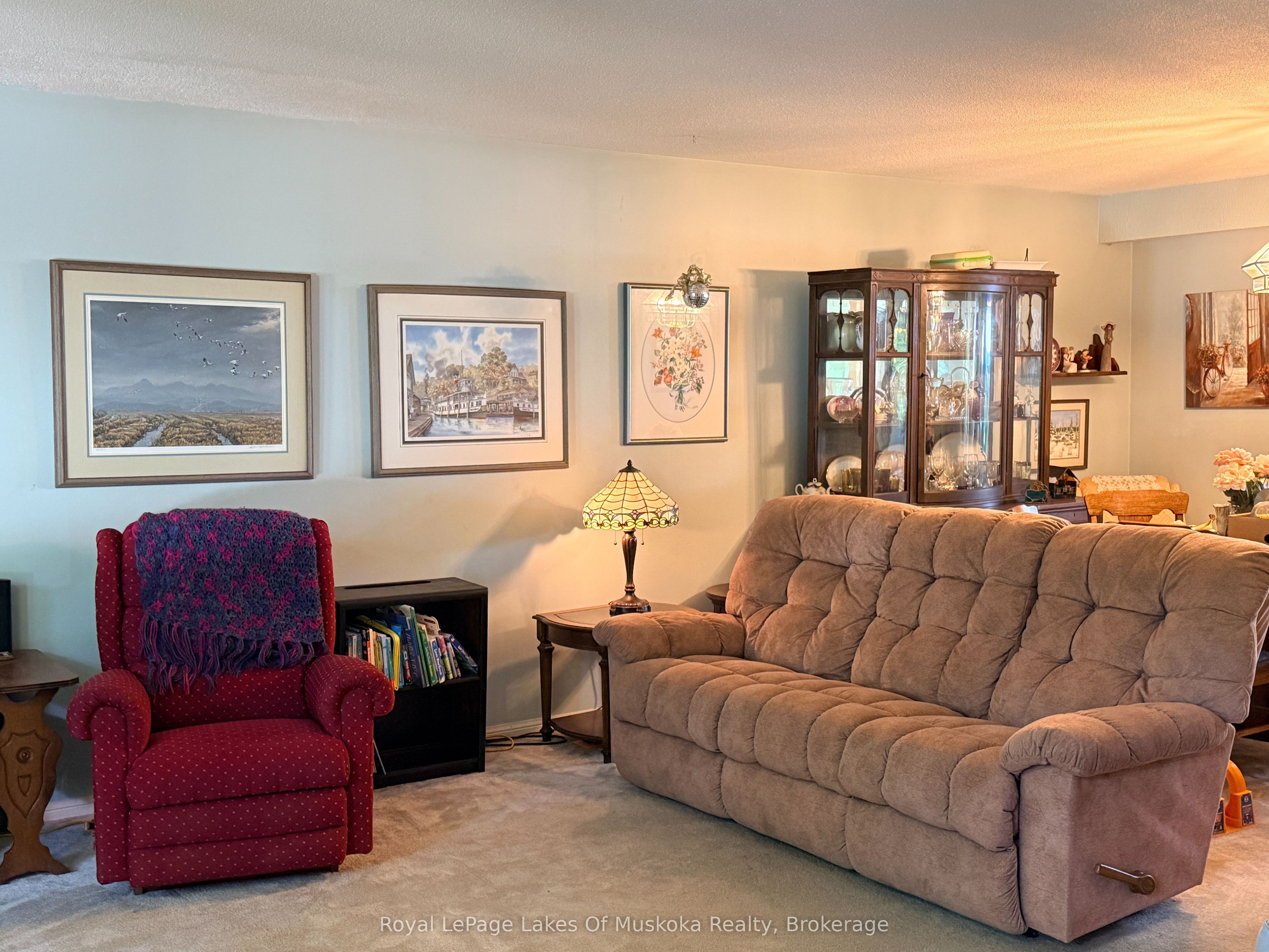 22 Westvale Drive Property Photo 3