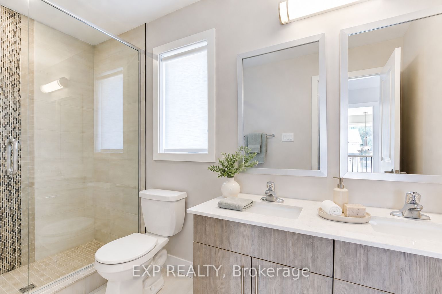 2075 Evans Boulevard Property Photo 14