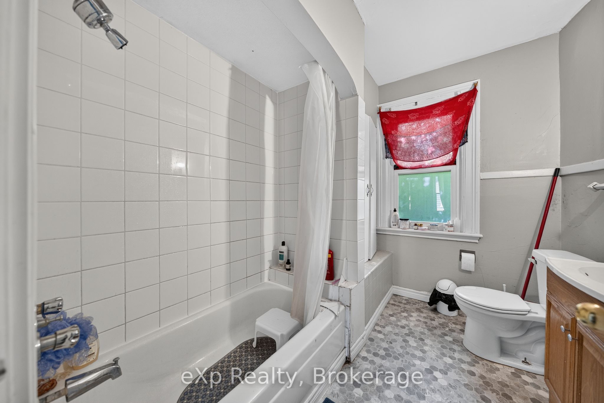 126 Chatham Street Property Photo 15