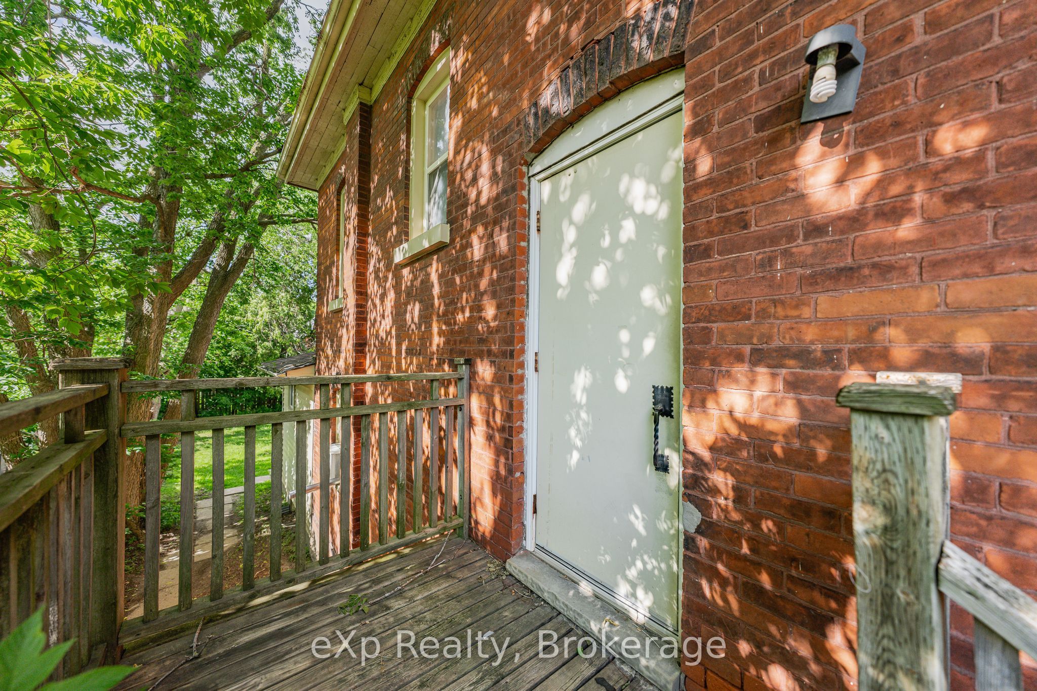 126 Chatham Street Property Photo 27