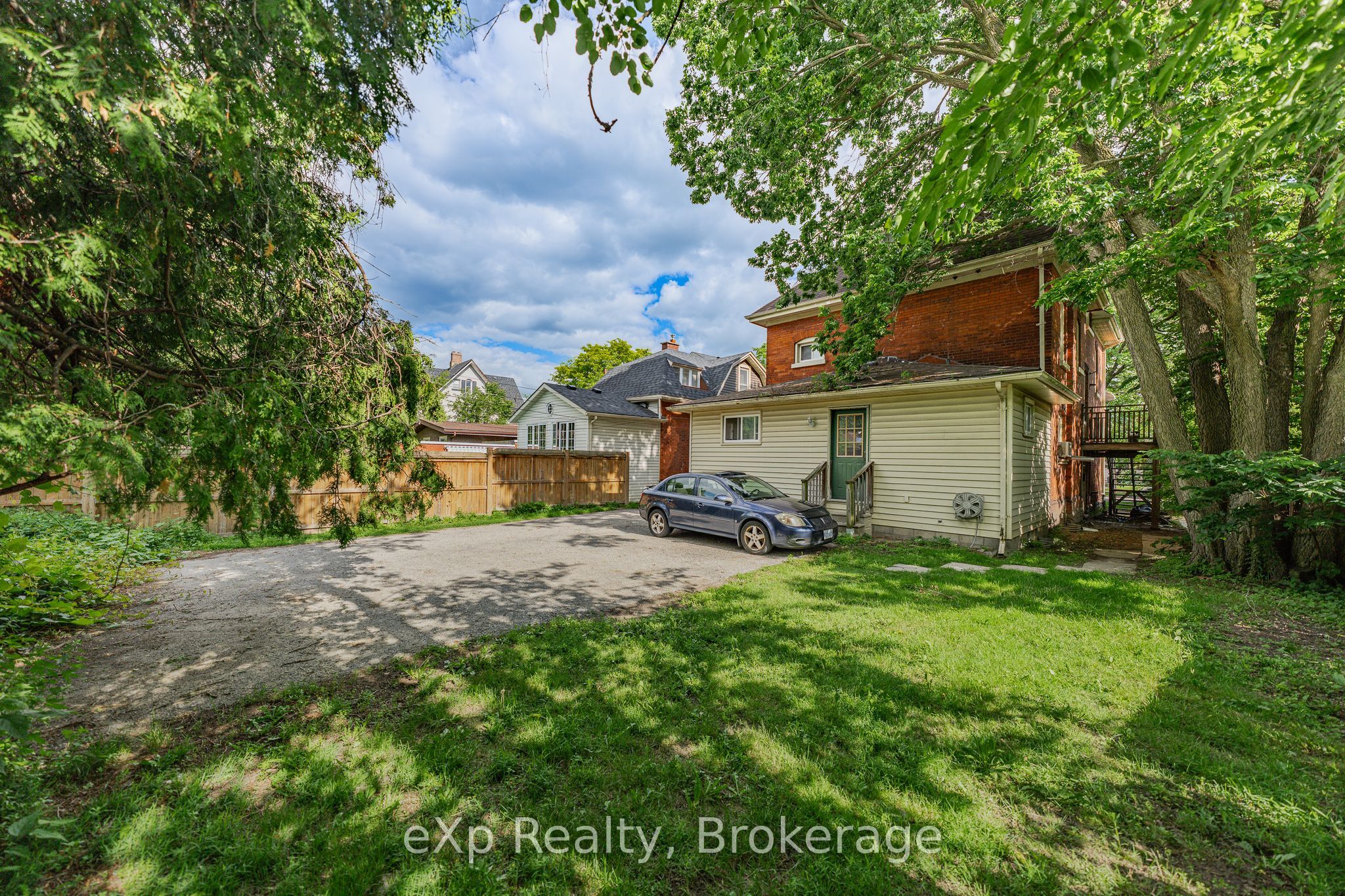 126 Chatham Street Property Photo 32