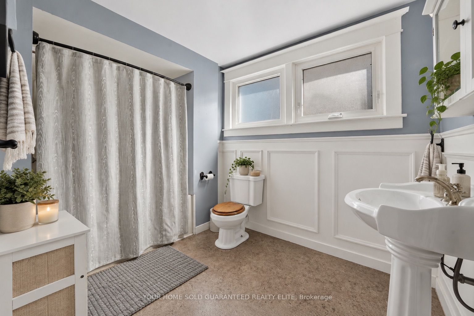 4648 Stanley Avenue Property Photo 13