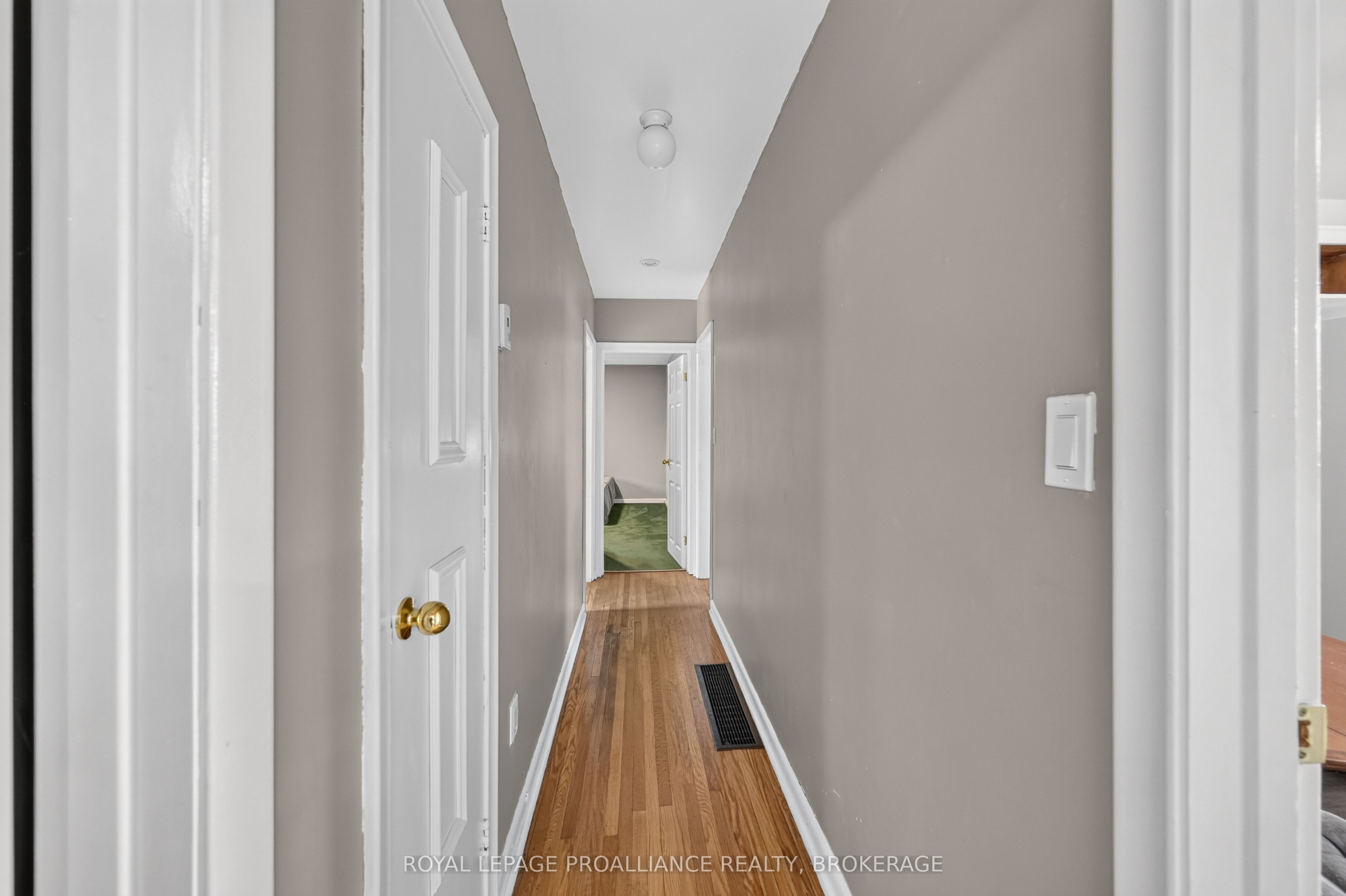 39 Fairfield Boulevard Property Photo 15
