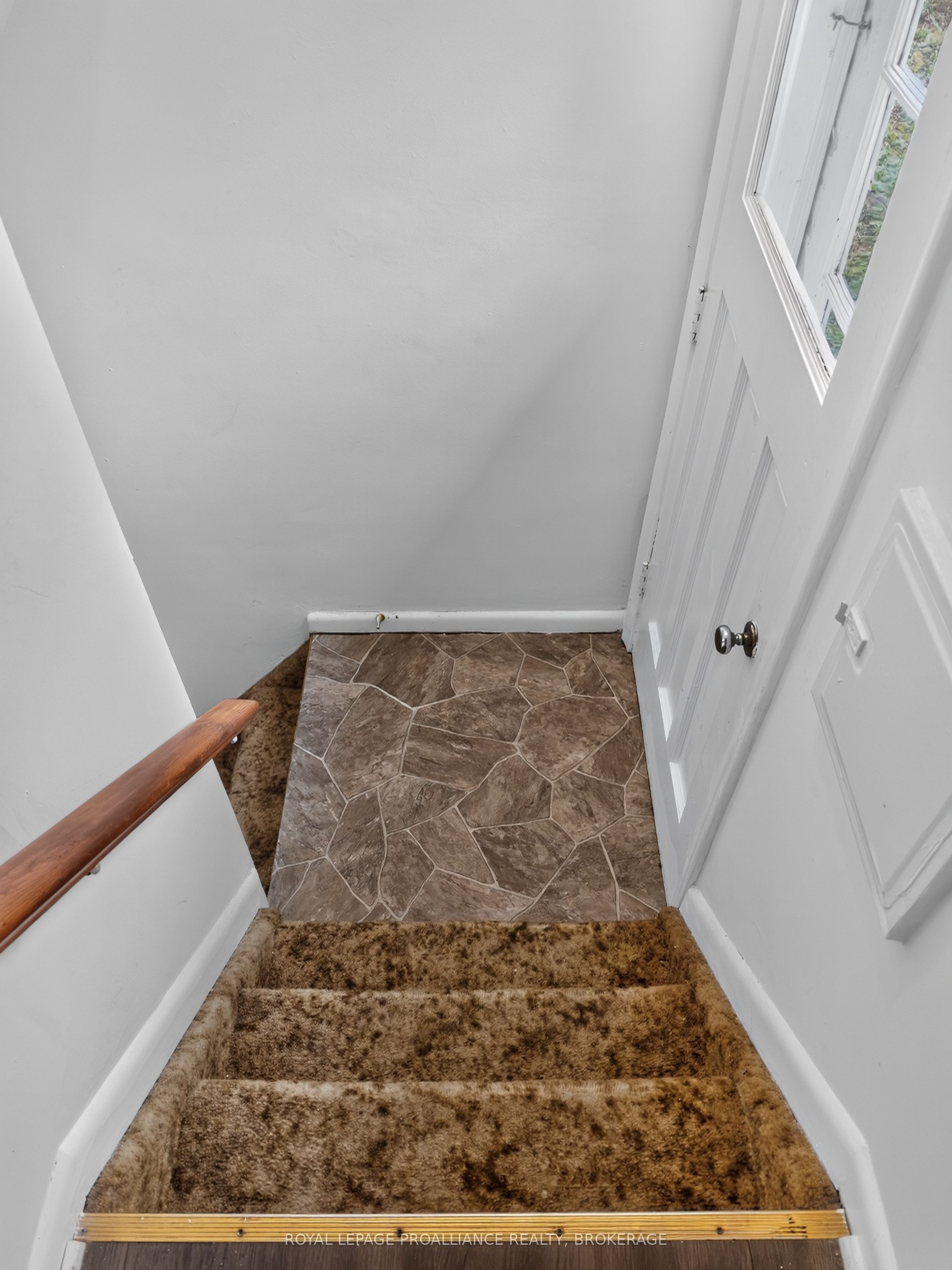 39 Fairfield Boulevard Property Photo 17