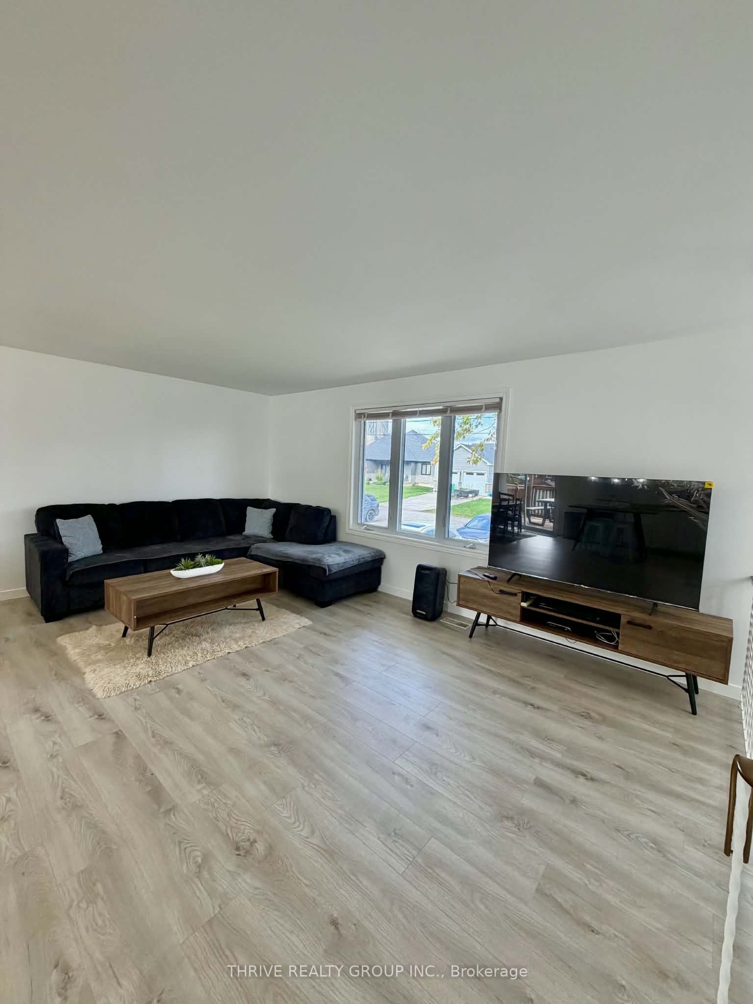 182 Elizabeth Street Property Photo 7