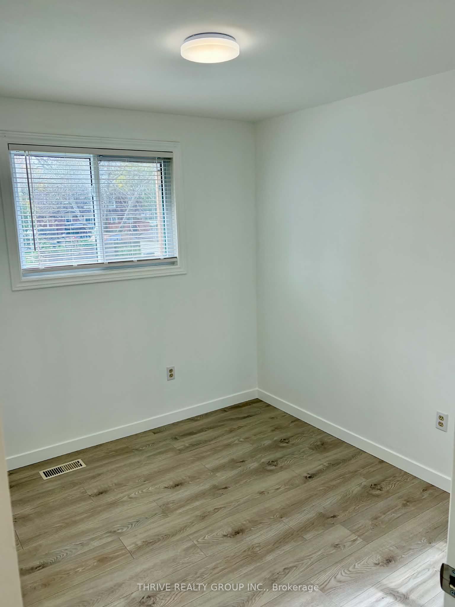 182 Elizabeth Street Property Photo 12
