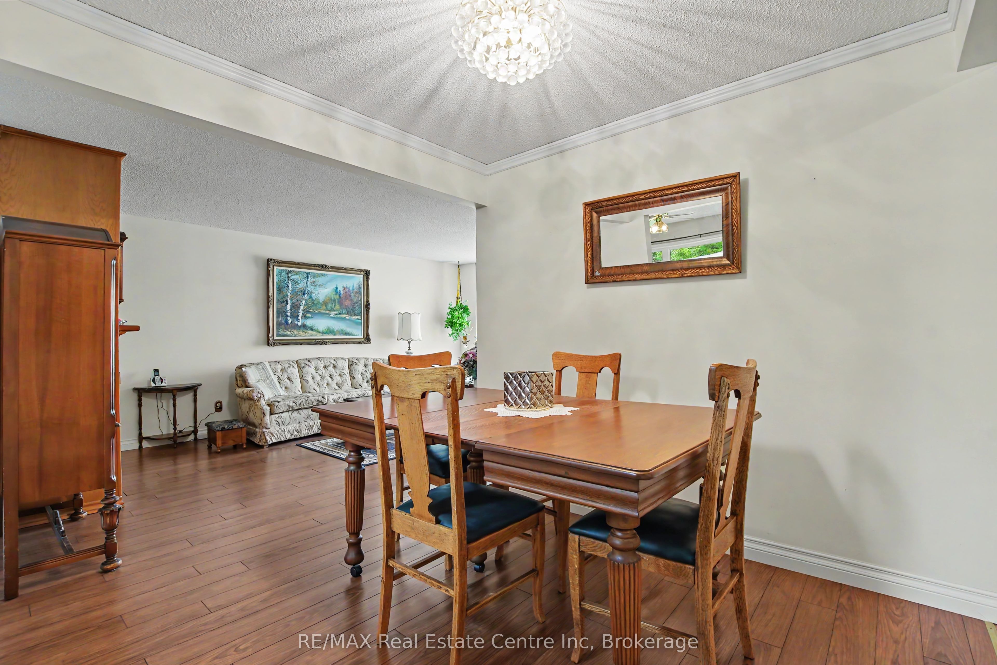 78 Rolling Meadows Drive Property Photo 10