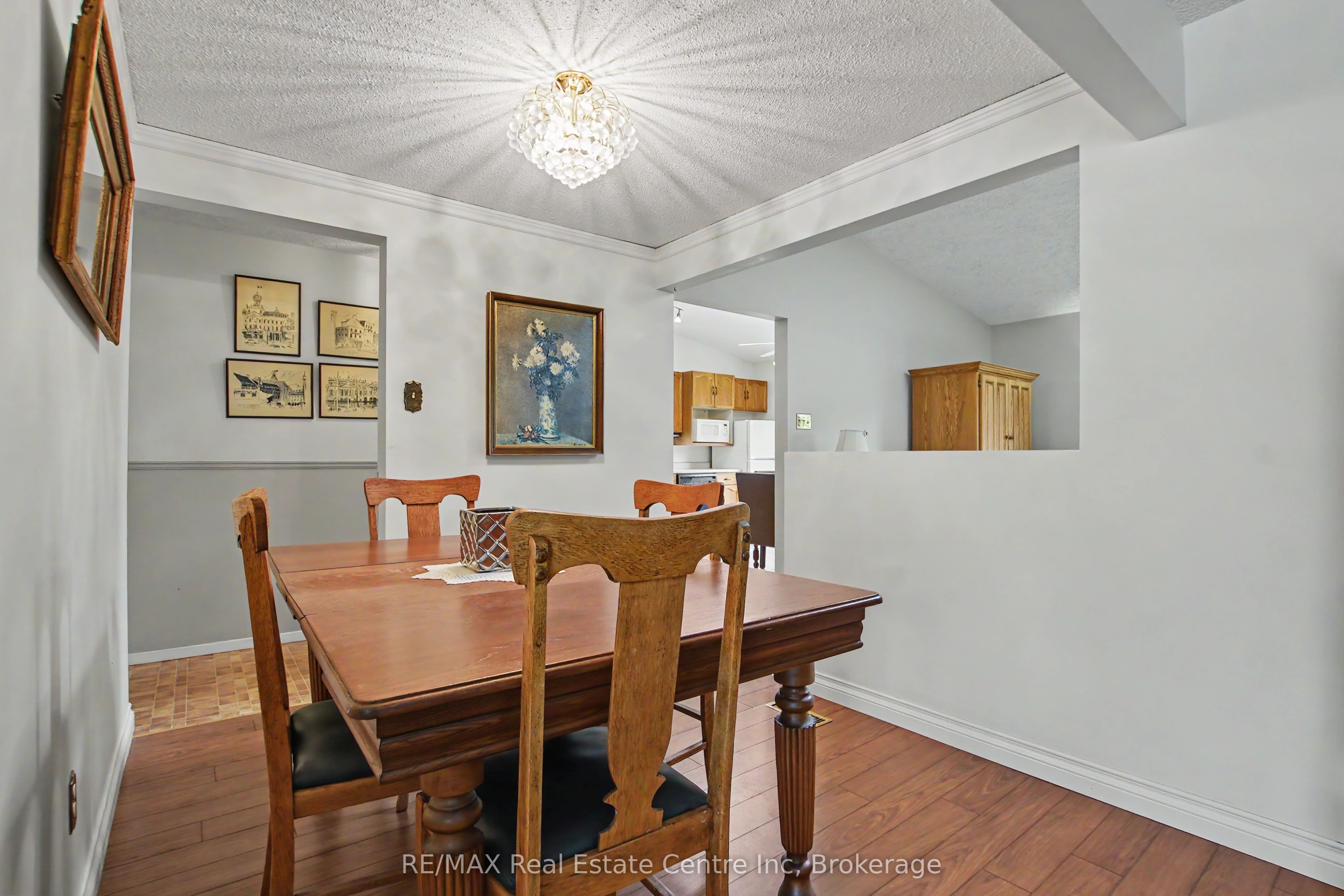 78 Rolling Meadows Drive Property Photo 11
