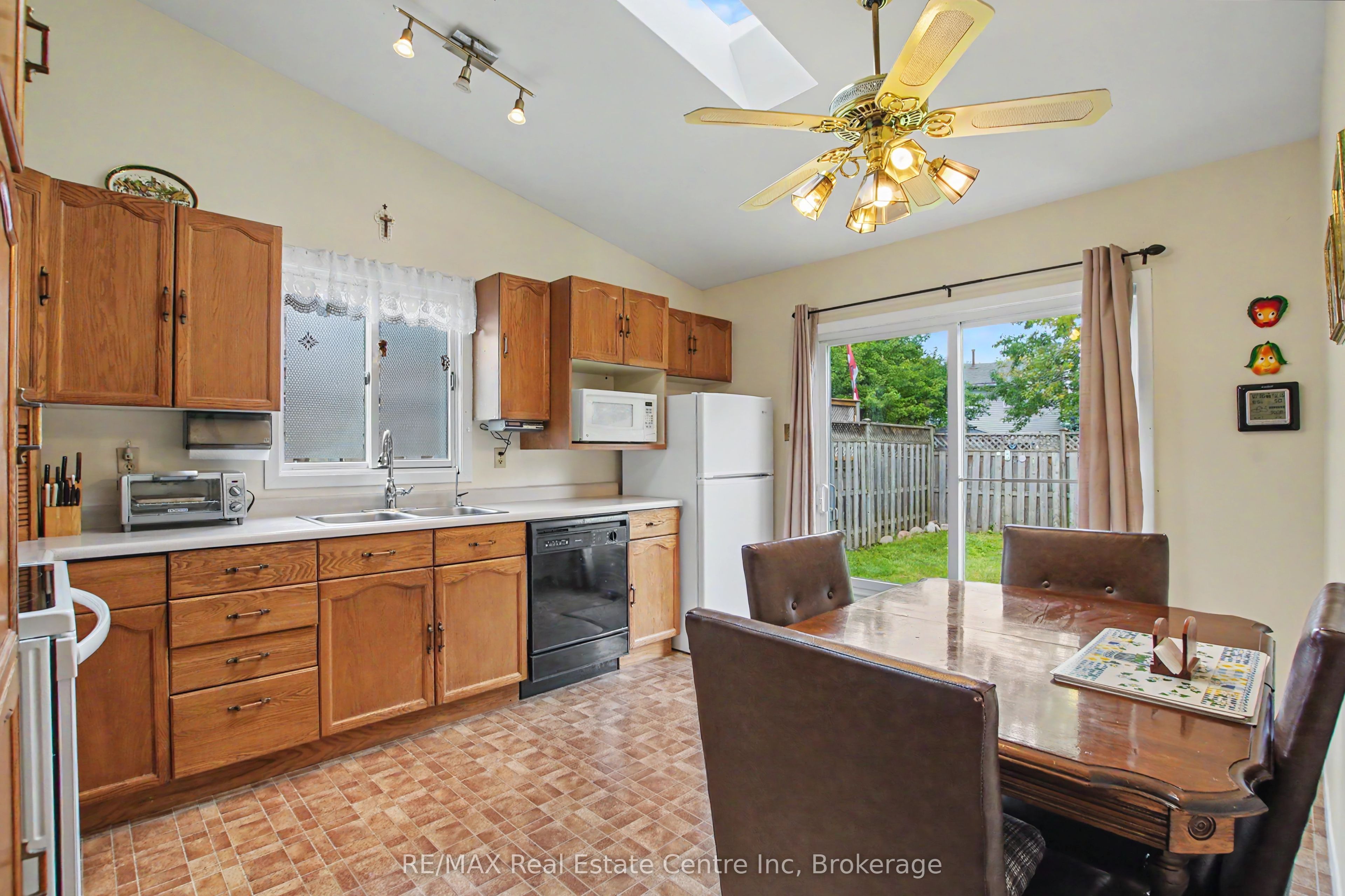 78 Rolling Meadows Drive Property Photo 12