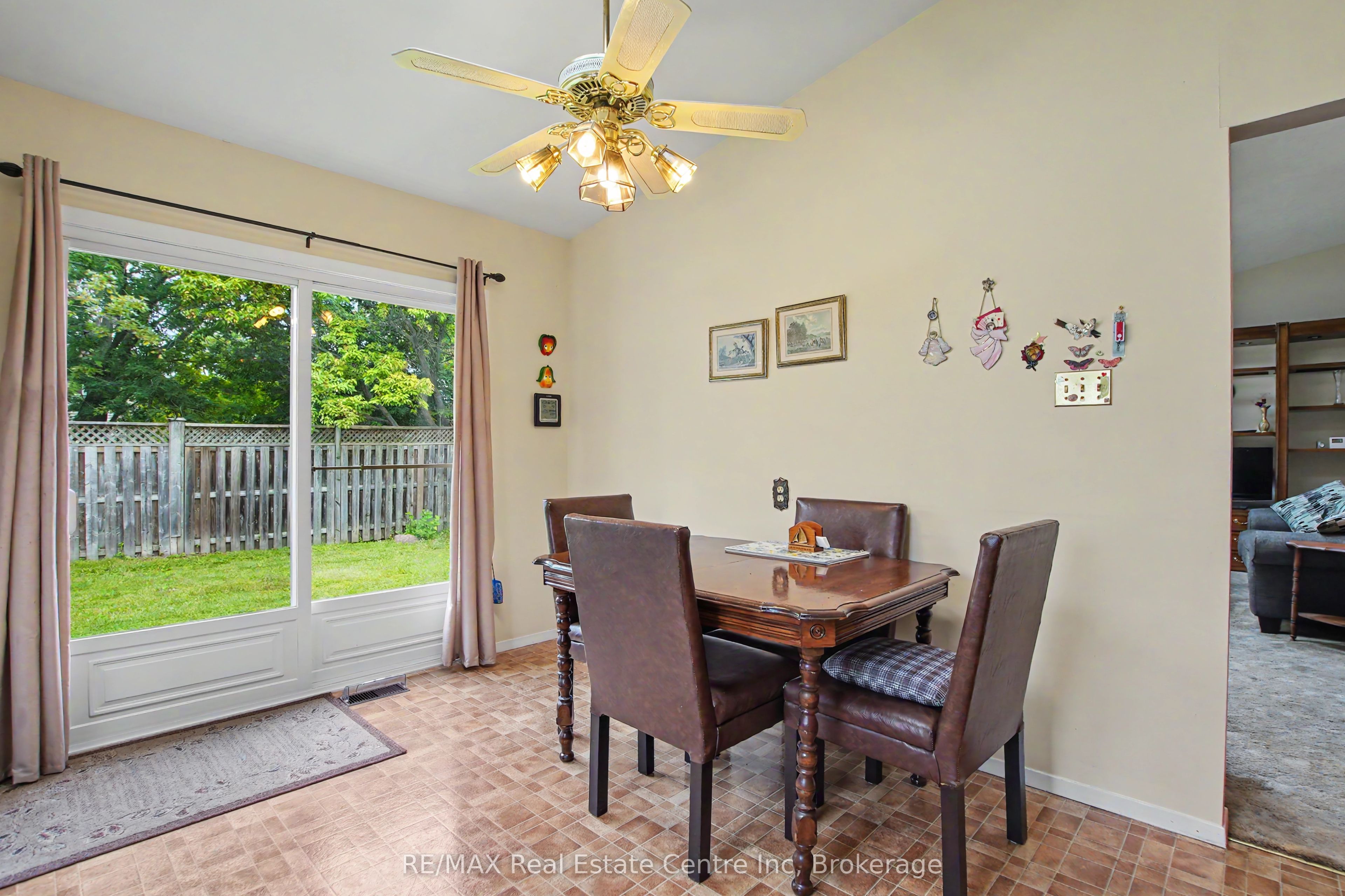 78 Rolling Meadows Drive Property Photo 15