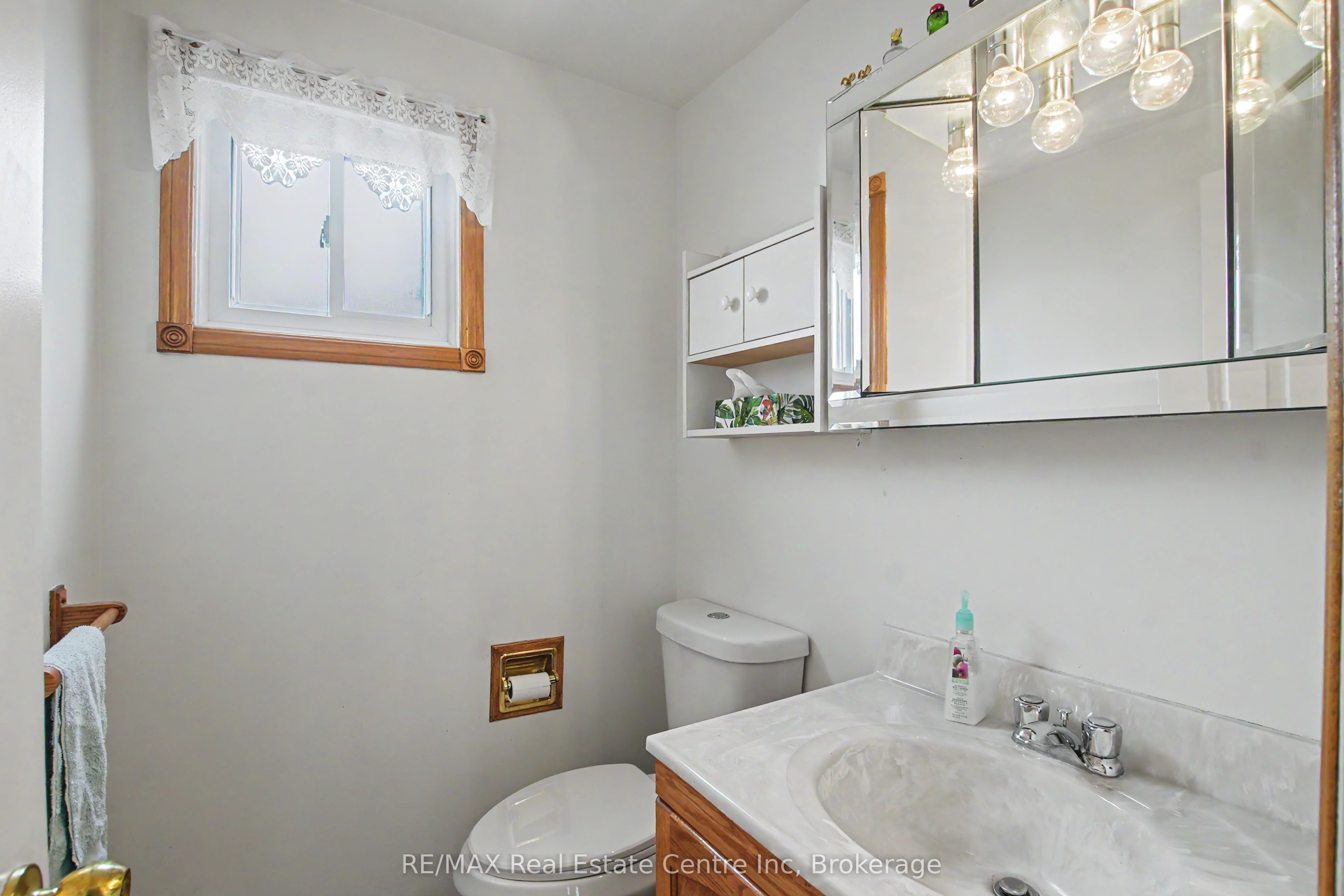 78 Rolling Meadows Drive Property Photo 20