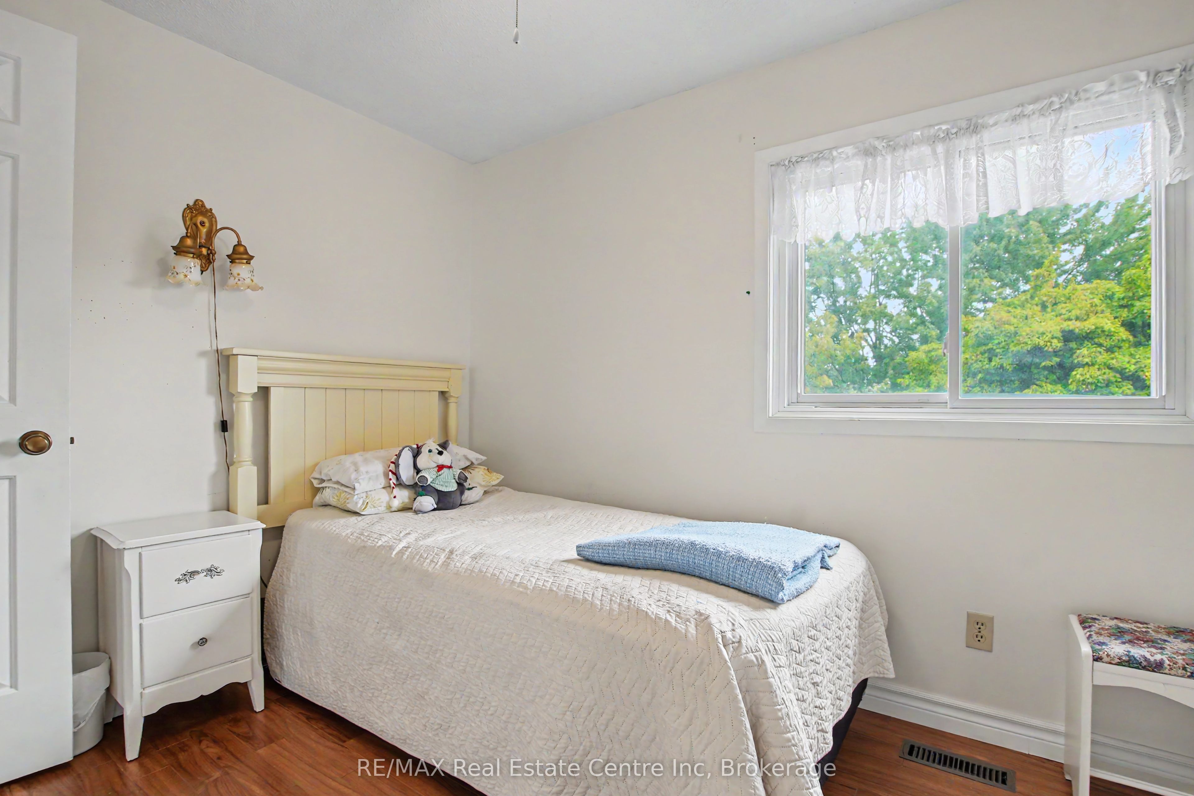78 Rolling Meadows Drive Property Photo 28