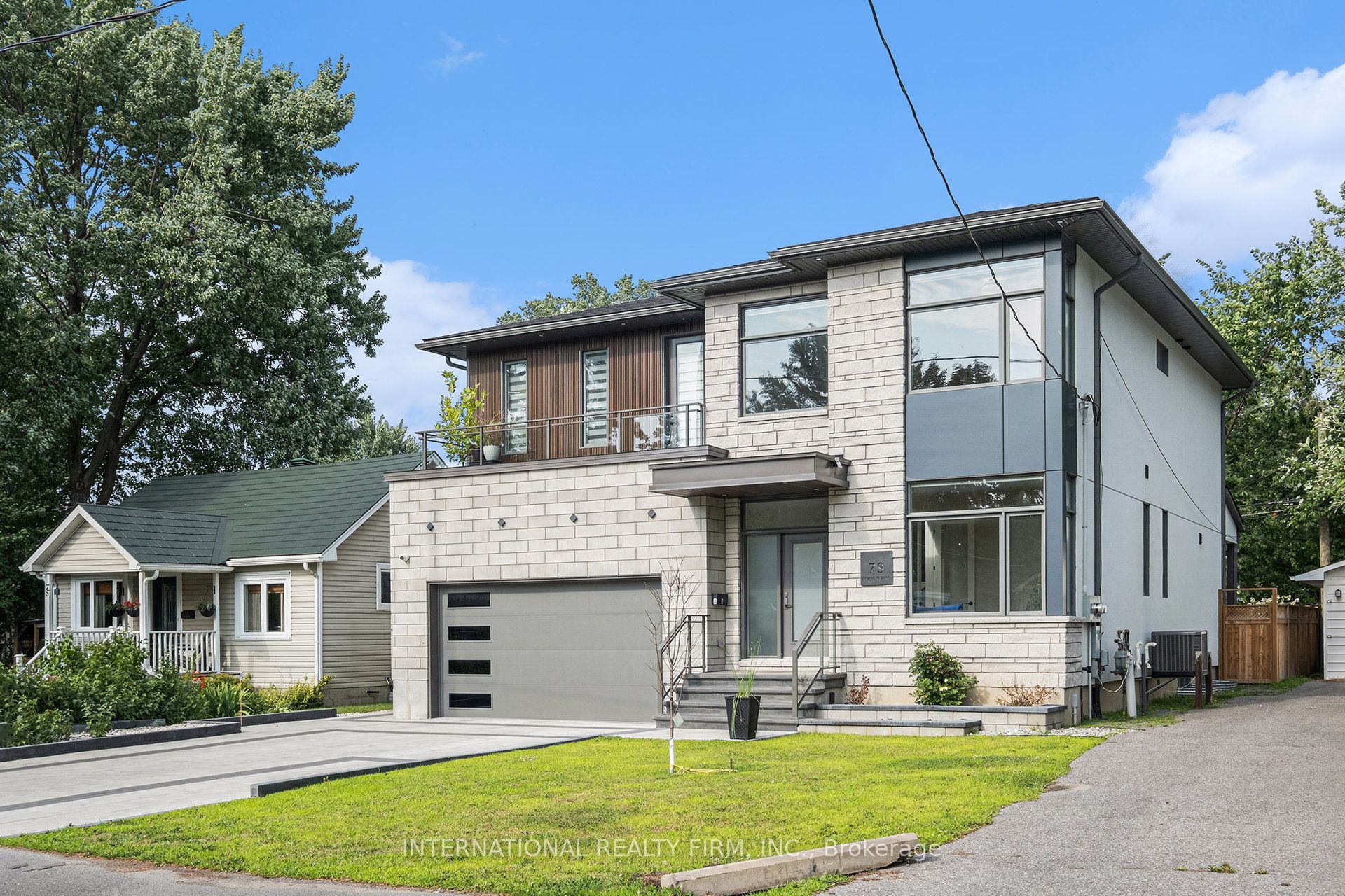 79 Boyce Avenue Property Photo 2