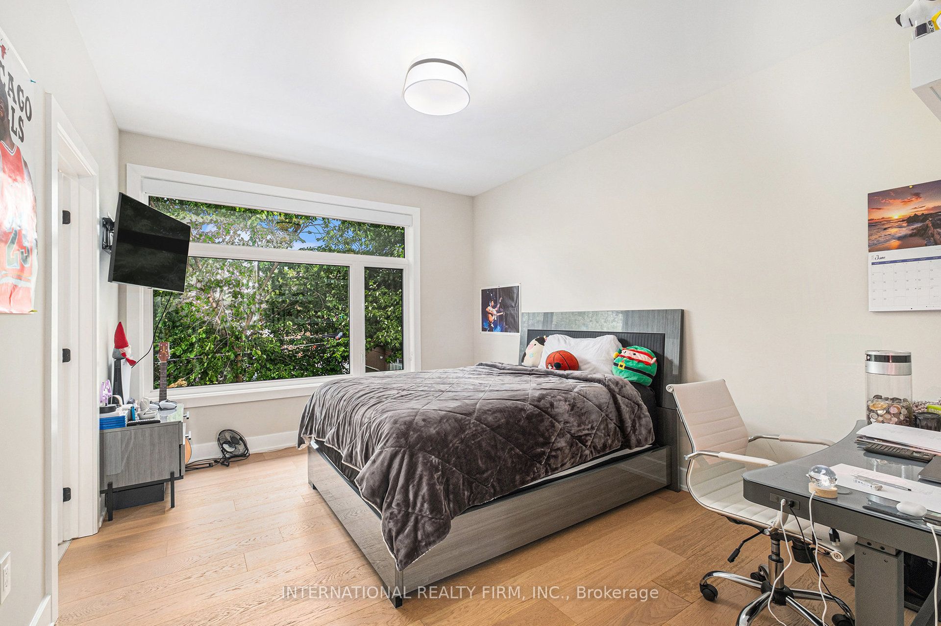 79 Boyce Avenue Property Photo 23
