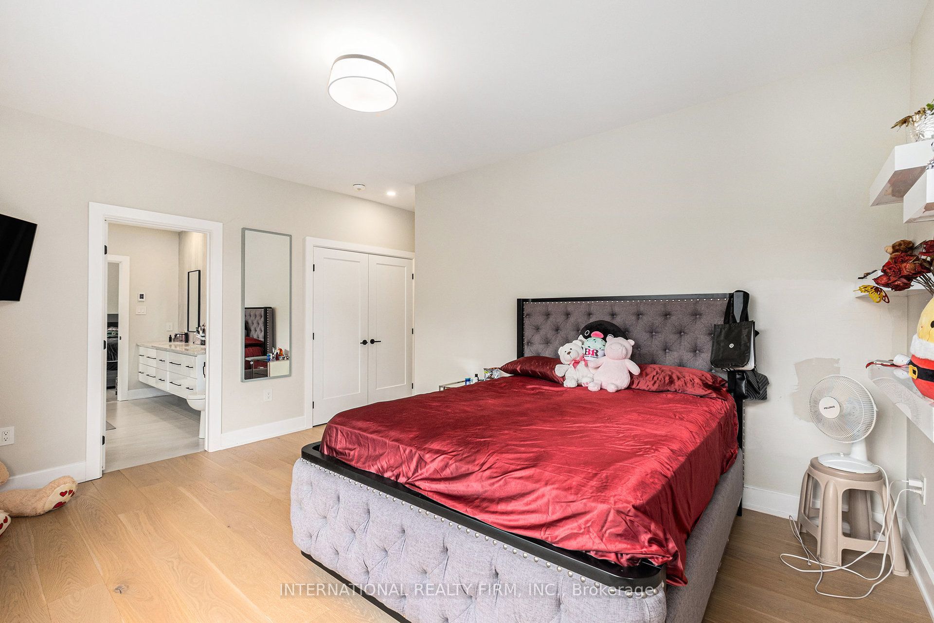 79 Boyce Avenue Property Photo 26