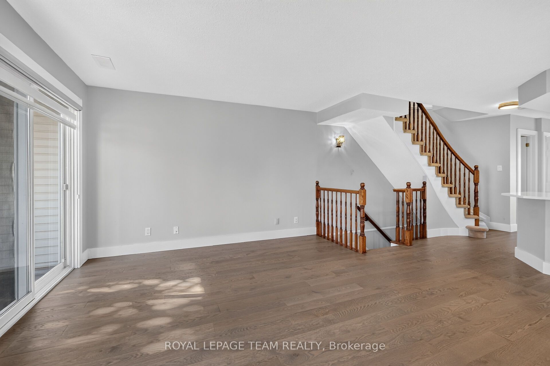 4482 Harper Avenue Property Photo 7