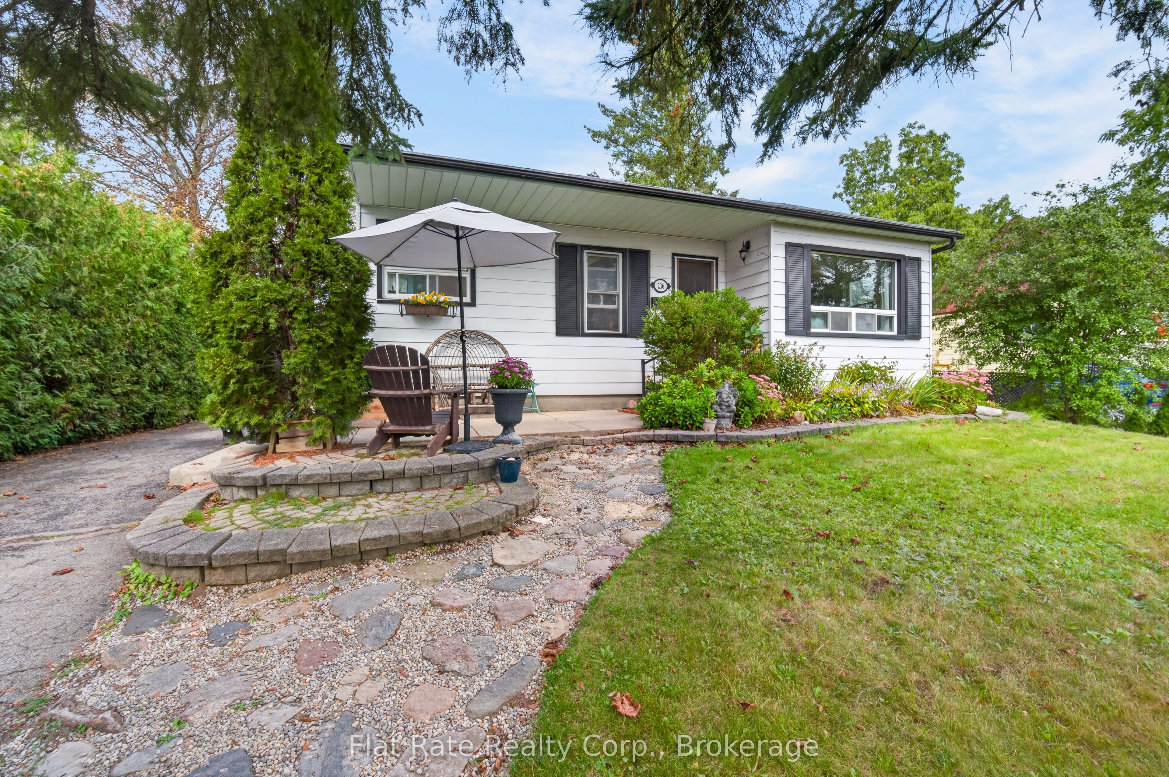 236 Gallagher Street Property Photo 1