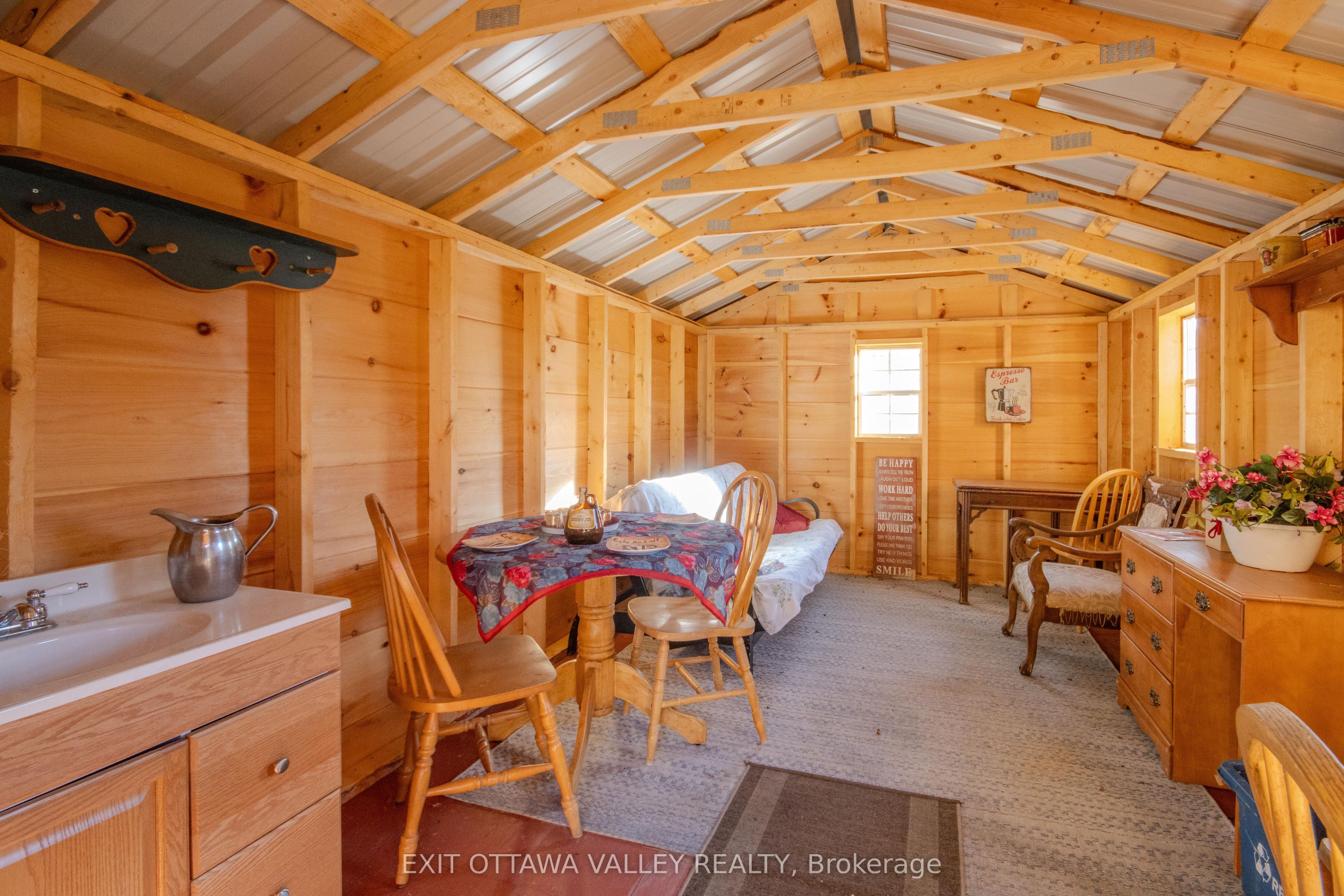 12894 Highway 60 Highway Property Photo 19