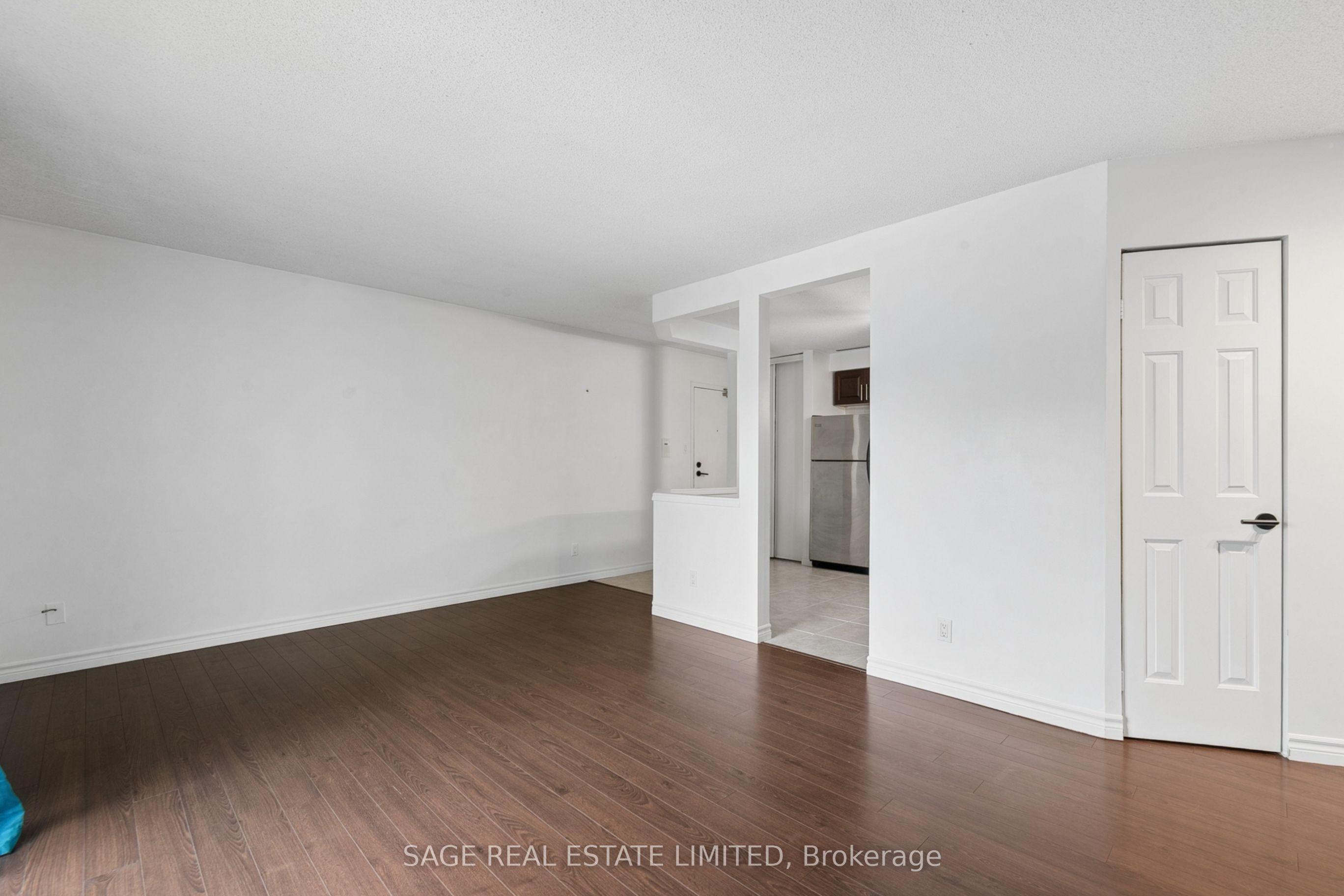 327 Northlake Drive 10 Property Photo 10