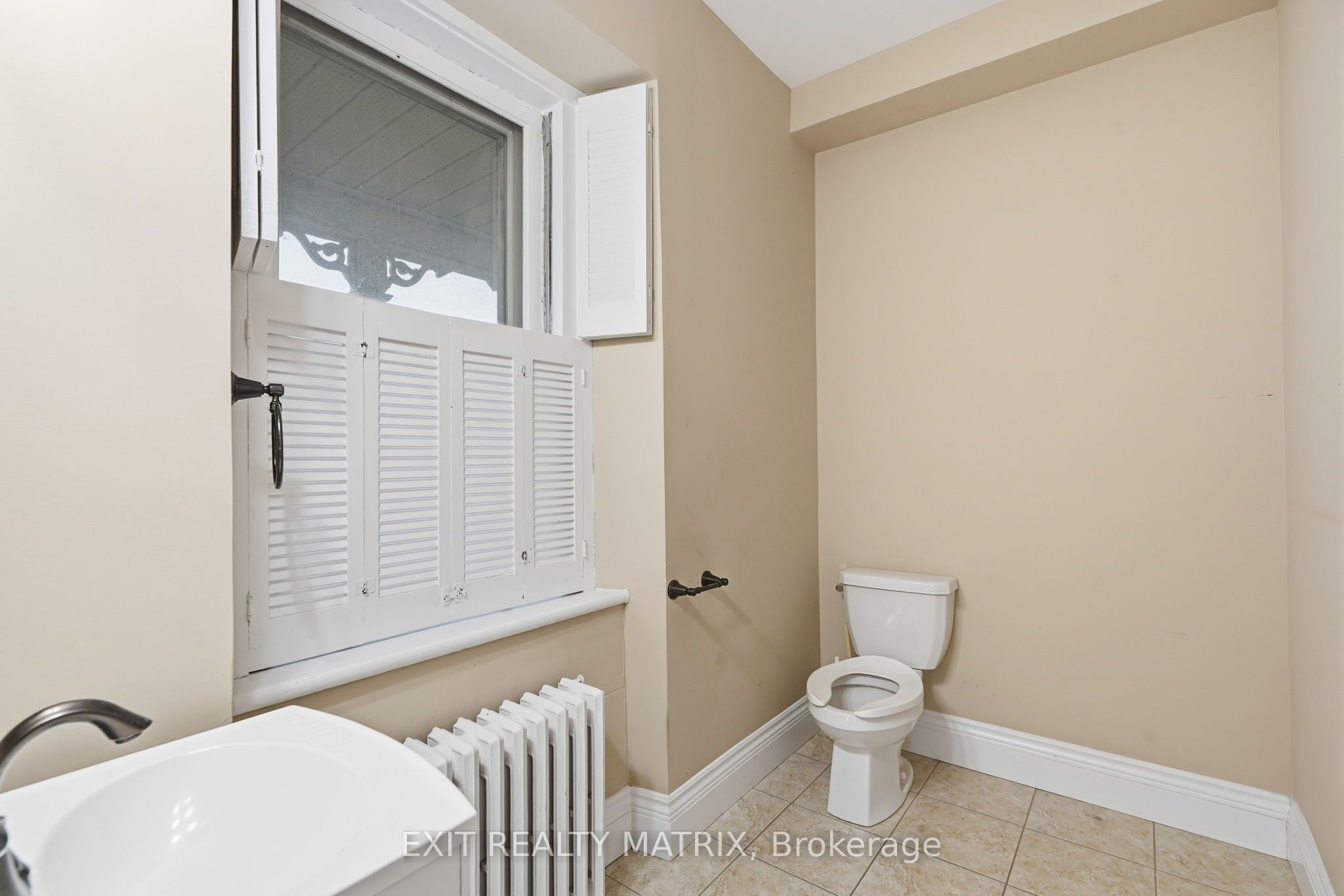 425 Water Street E Property Photo 20