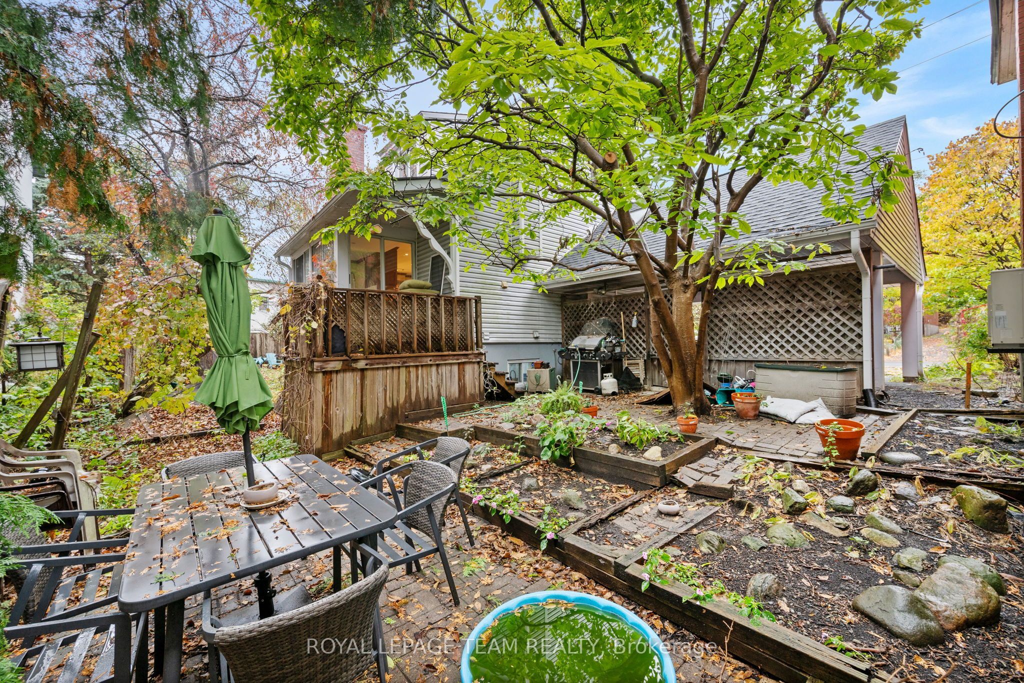 96 Putman Avenue Property Photo 24