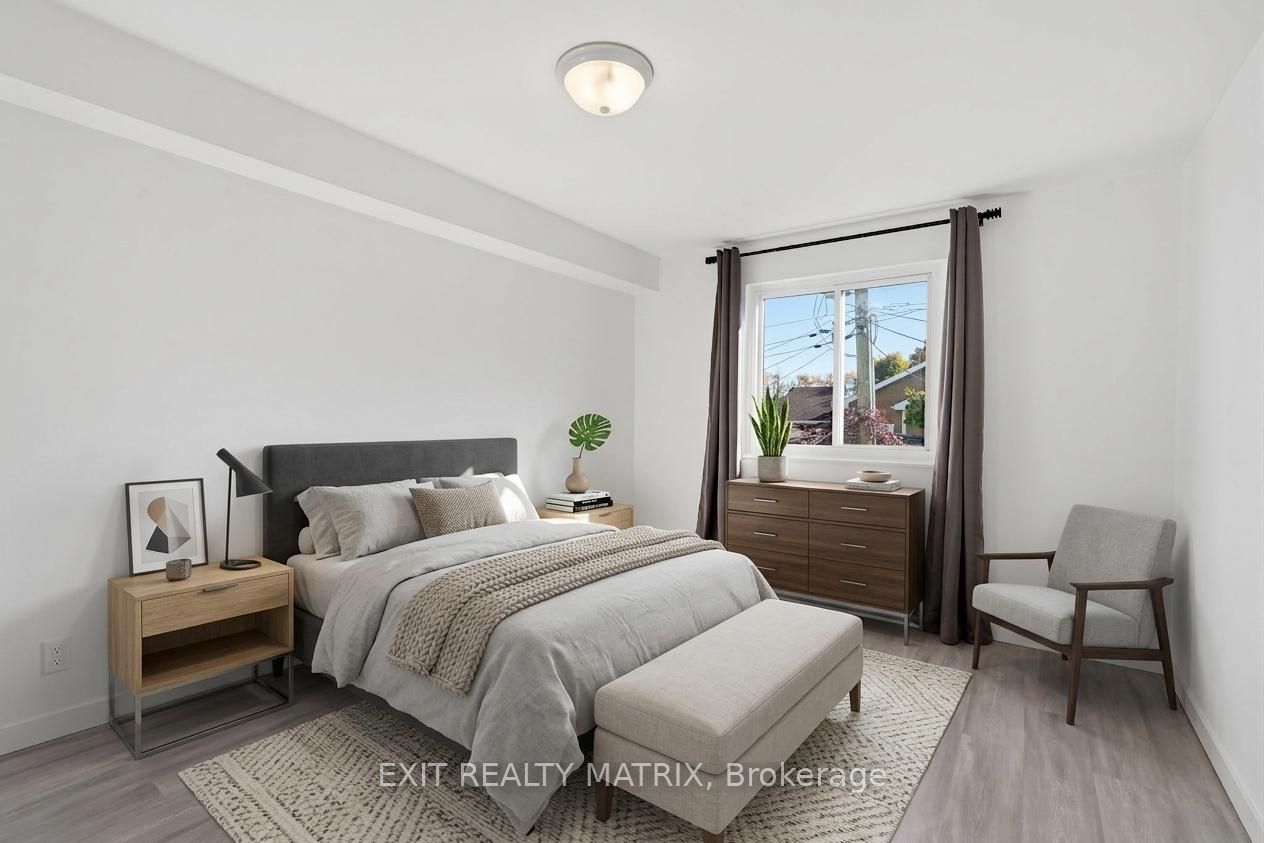 1015 Cartier Boulevard 5 Property Photo 23
