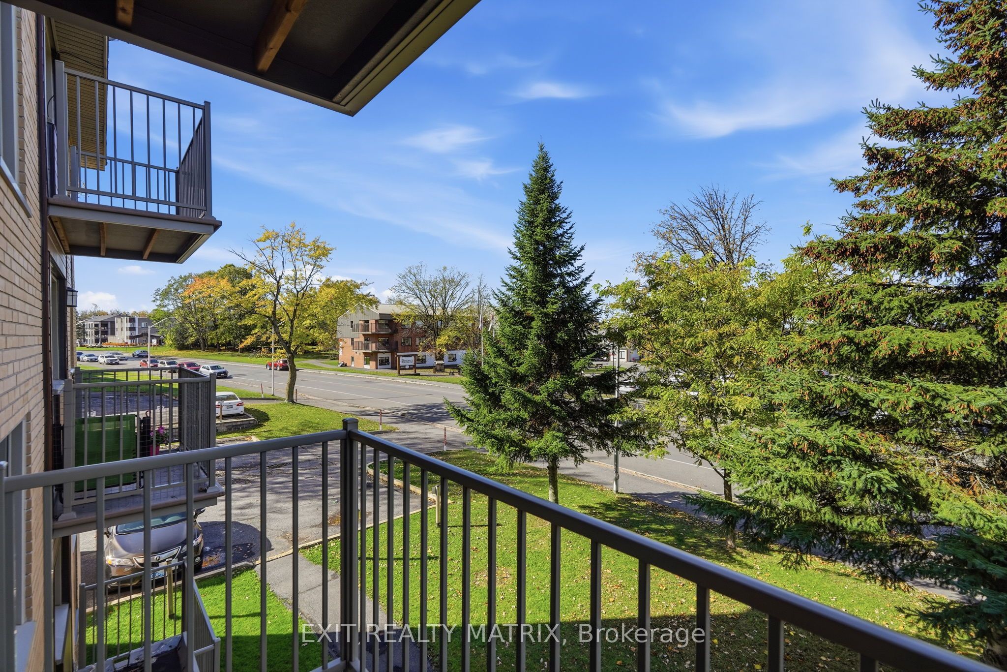 1015 Cartier Boulevard 5 Property Photo 30