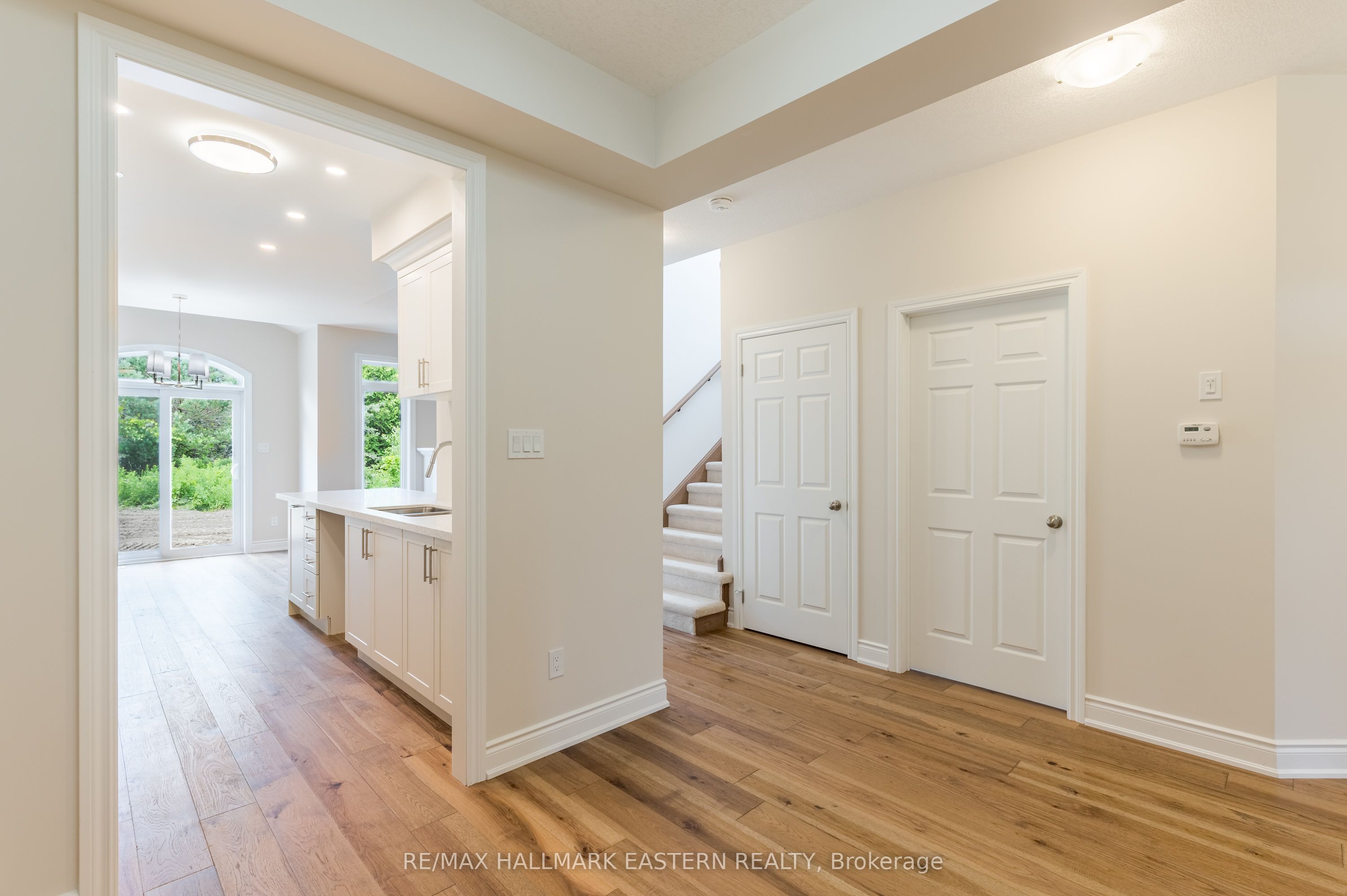 33 Coldbrook Drive Property Photo 16