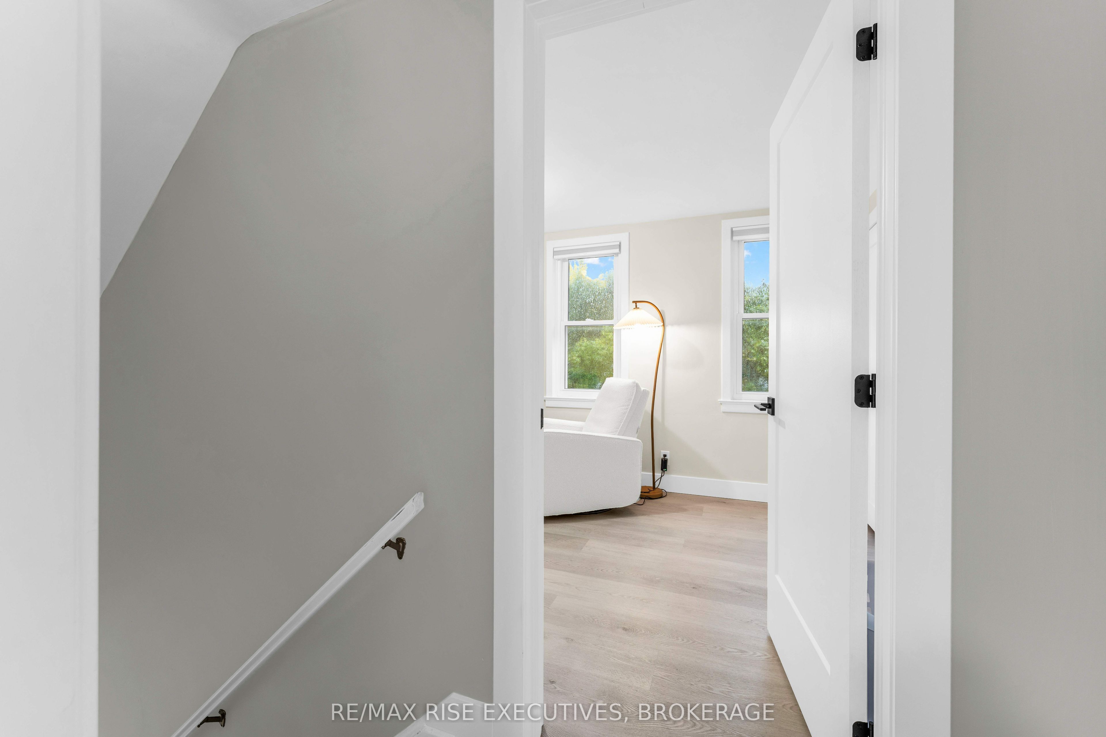 333 Palace Road Property Photo 15